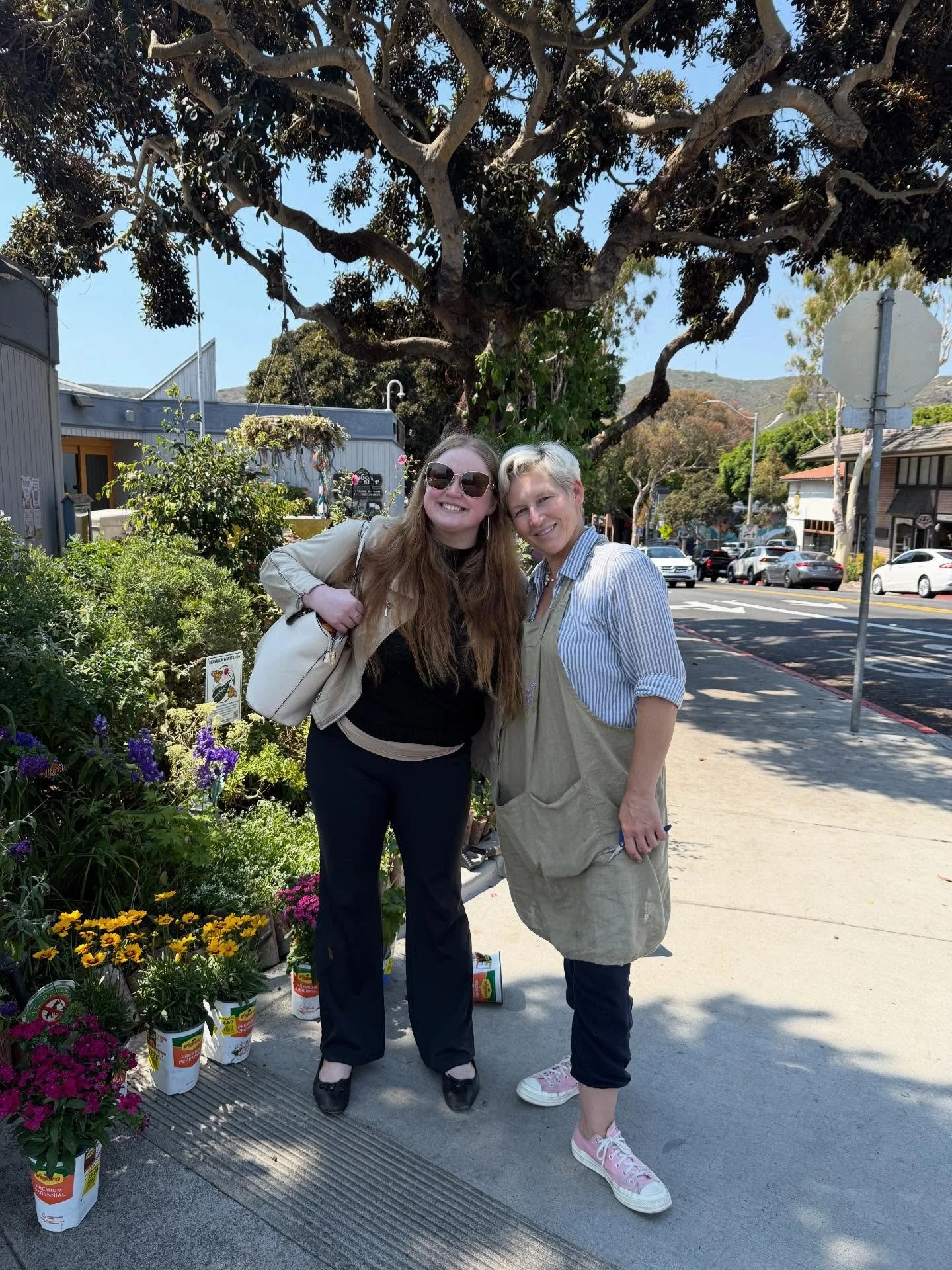 🍁Feeling Blessed 🍁 Join us in thanking our amazing volunteers for all they do! As Fairy @kimtoroshields shared: ✨We will never truly know how far the ripples reach from people enjoying the joy and the magic of the&nbsp;Fairy&nbsp;Garden 🪴❤️

We ar