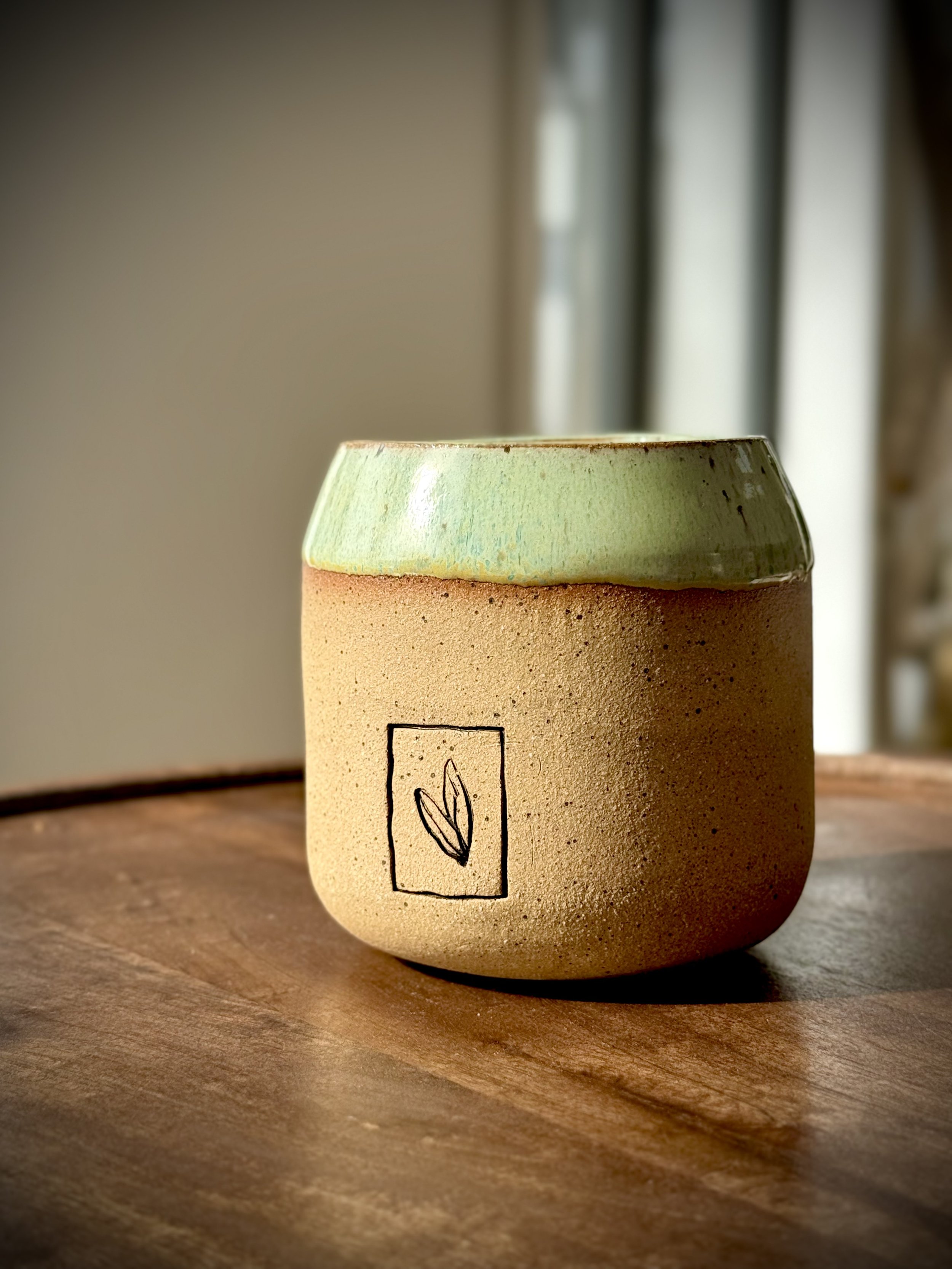 Gobelet à café - Grès et vert sauge