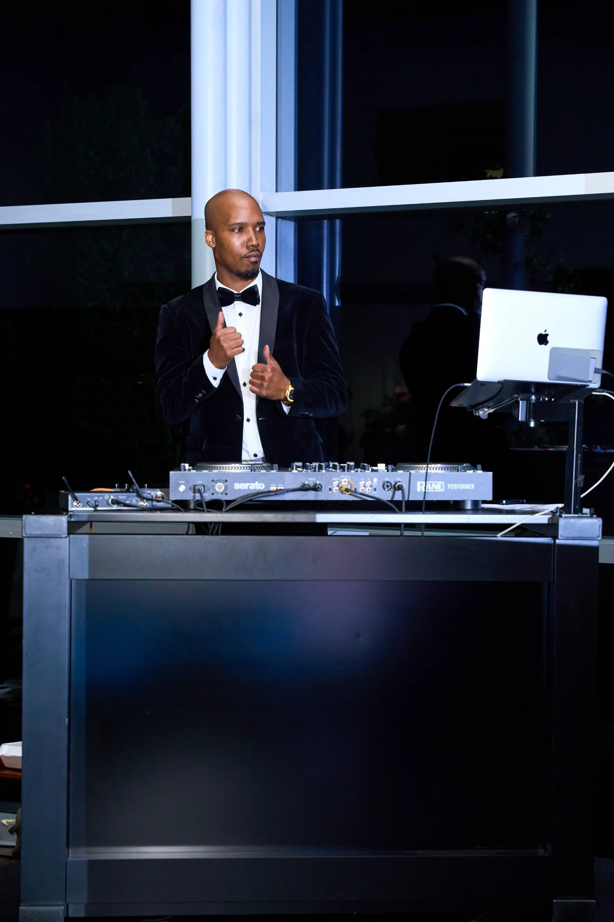 DJ Scoob 2.jpg