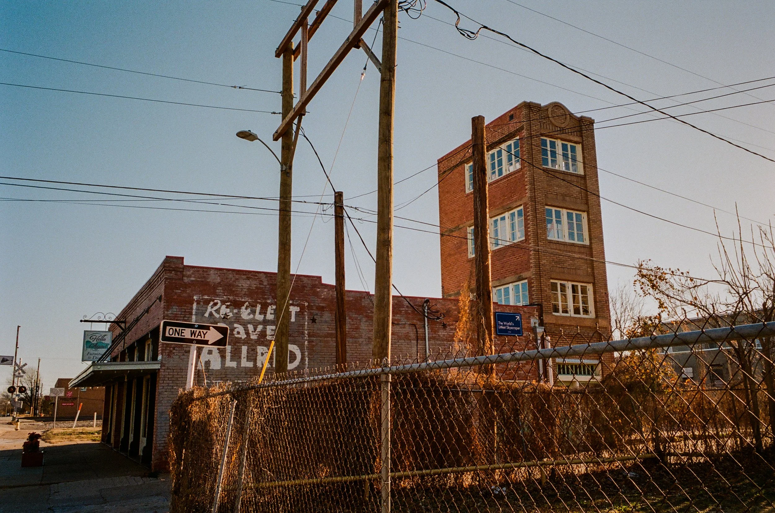World's Littlest Skyscraper.