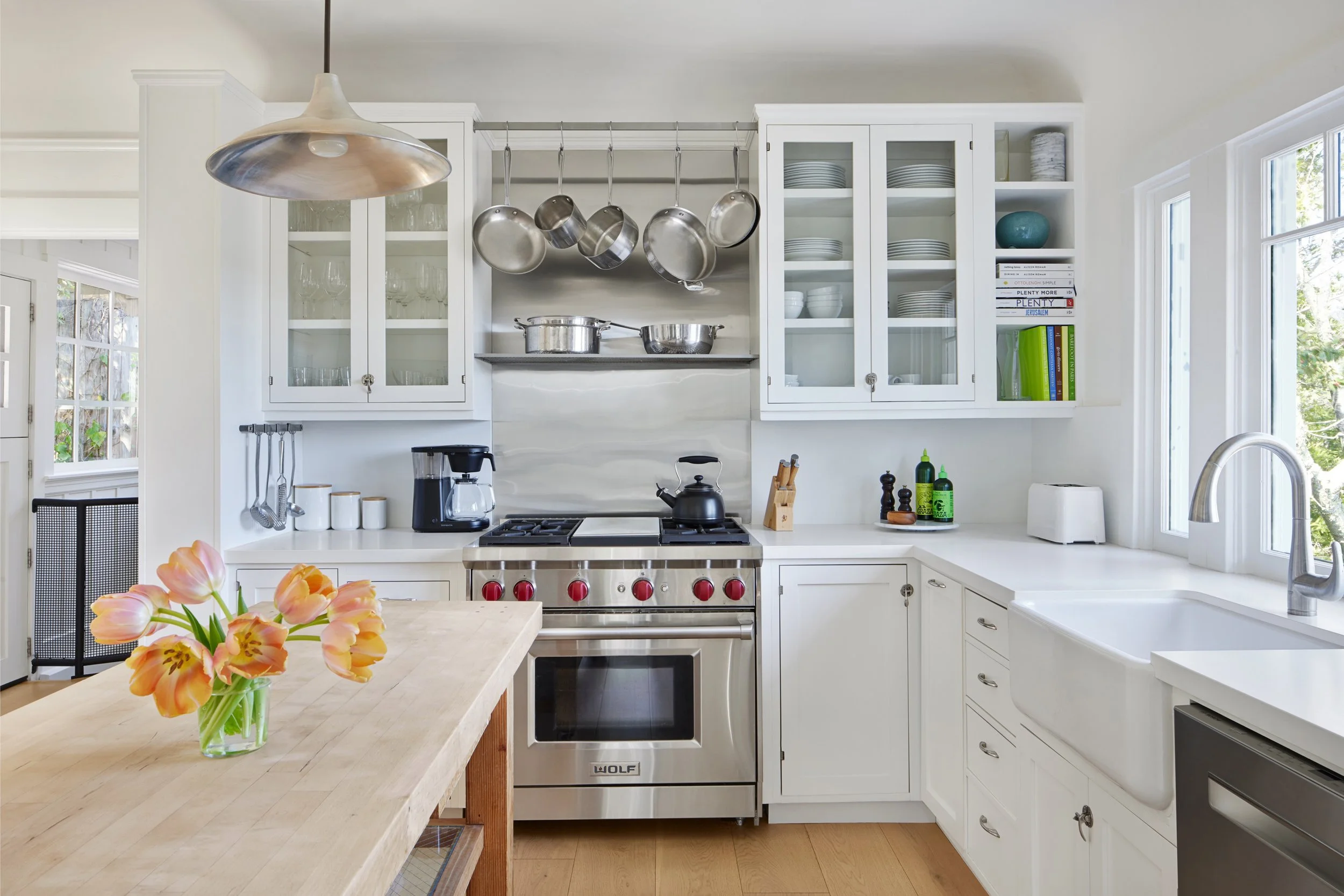 Kitchen2.jpg