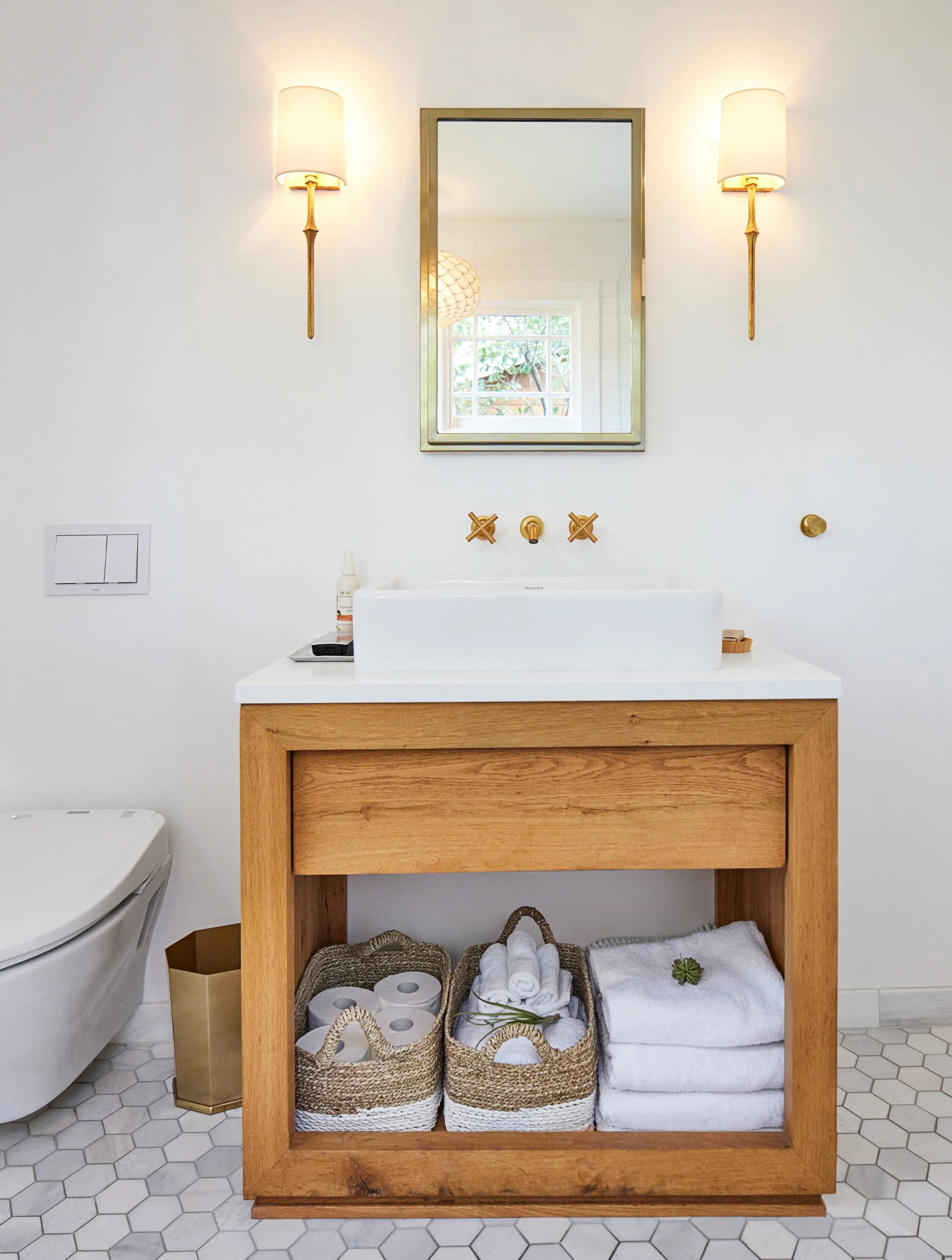 MasterBath3.jpg