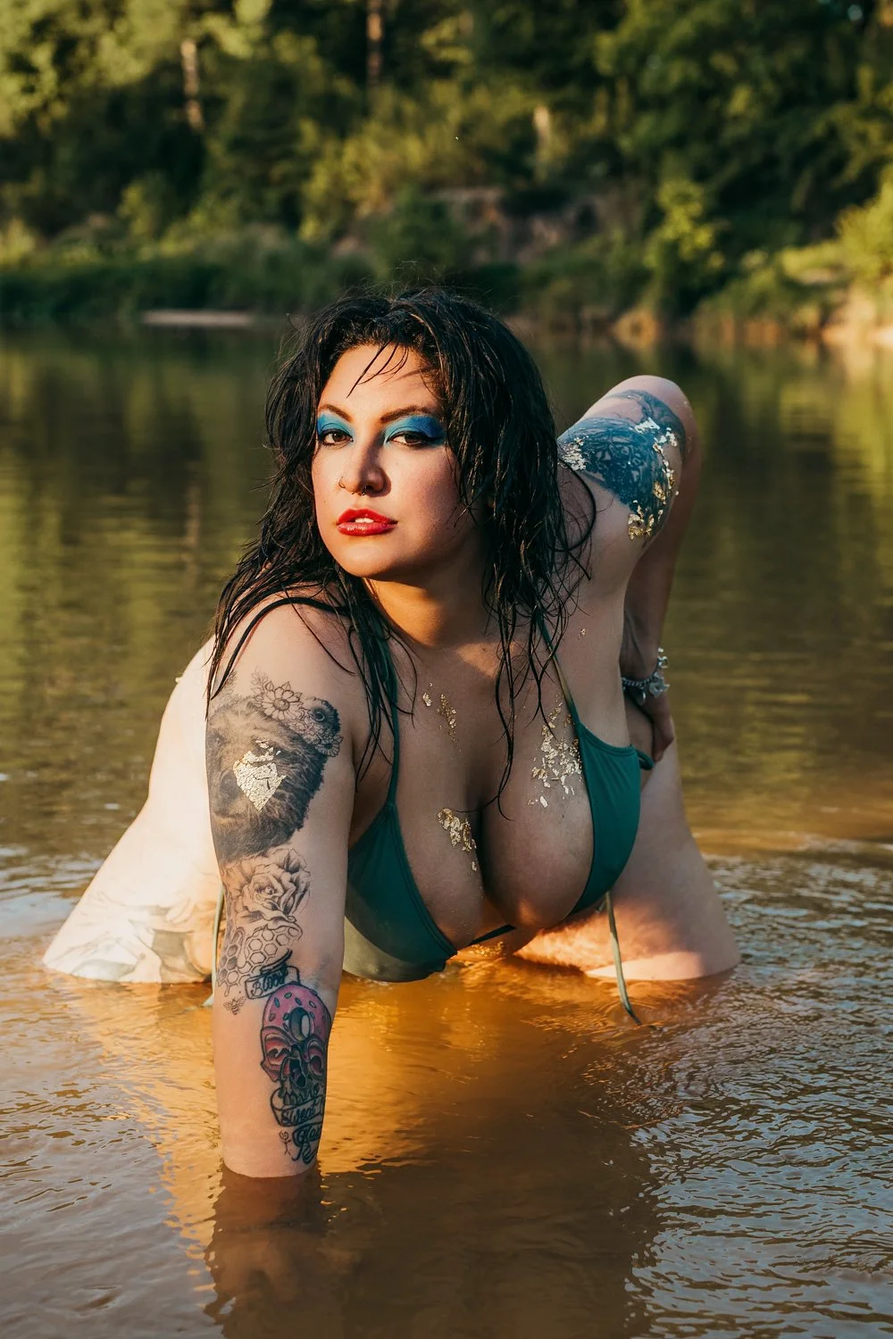 houston-outdoor-boudoir-photography-by-the-water-214.jpg