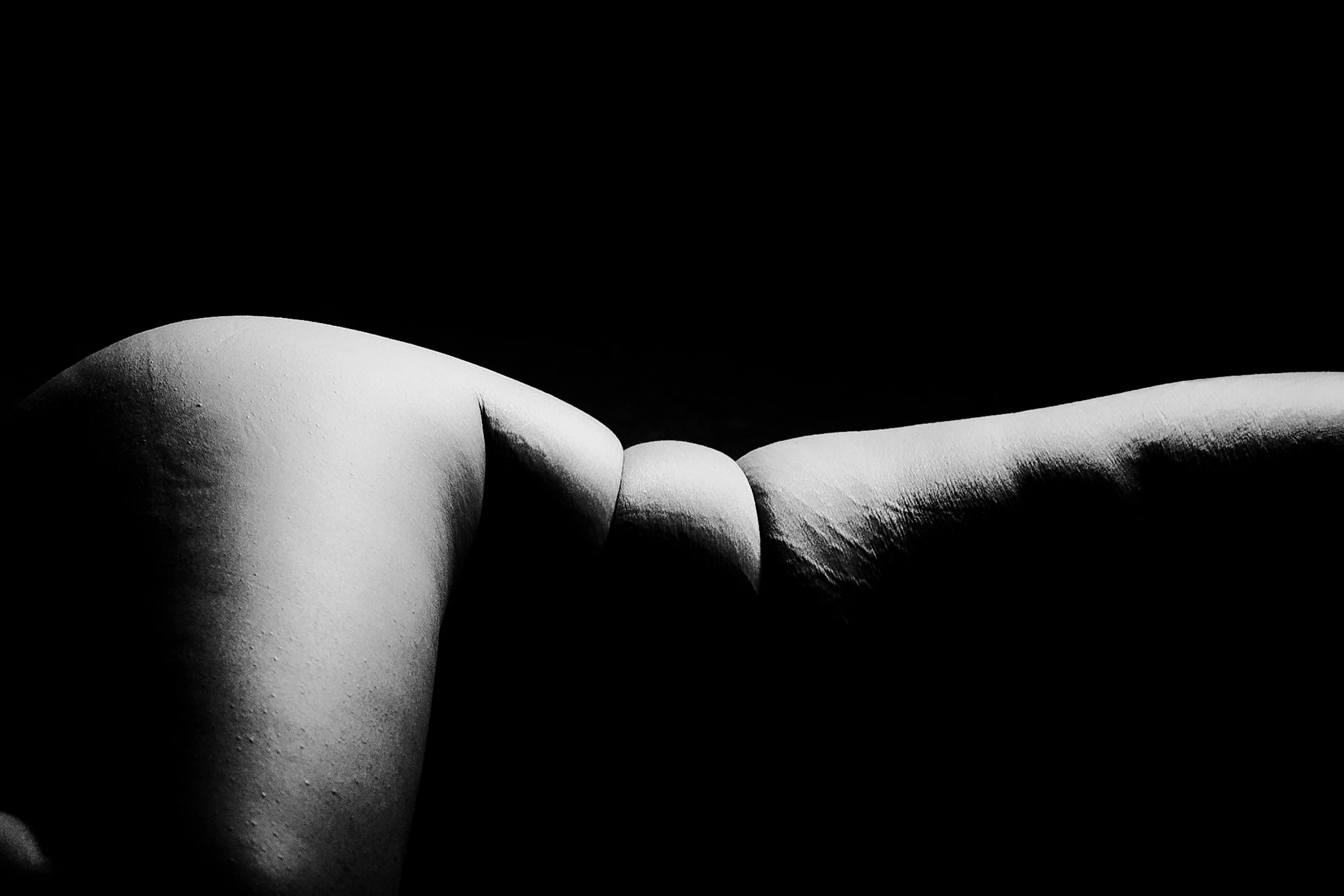 Tiffany Daniel Studios Houston Boudoir Photographer 20251222_438.jpg