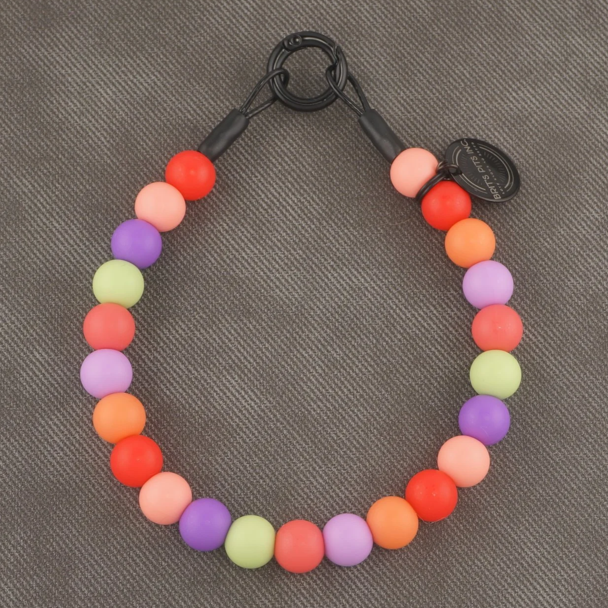 Paws & Recreation - Stylish beaded dog collars and necklaces in bright summer colors