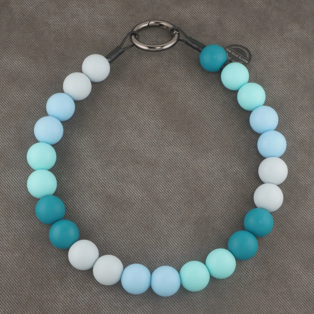 Blue Nose Beauty - Stylish beaded dog collars and necklaces in shades of blue