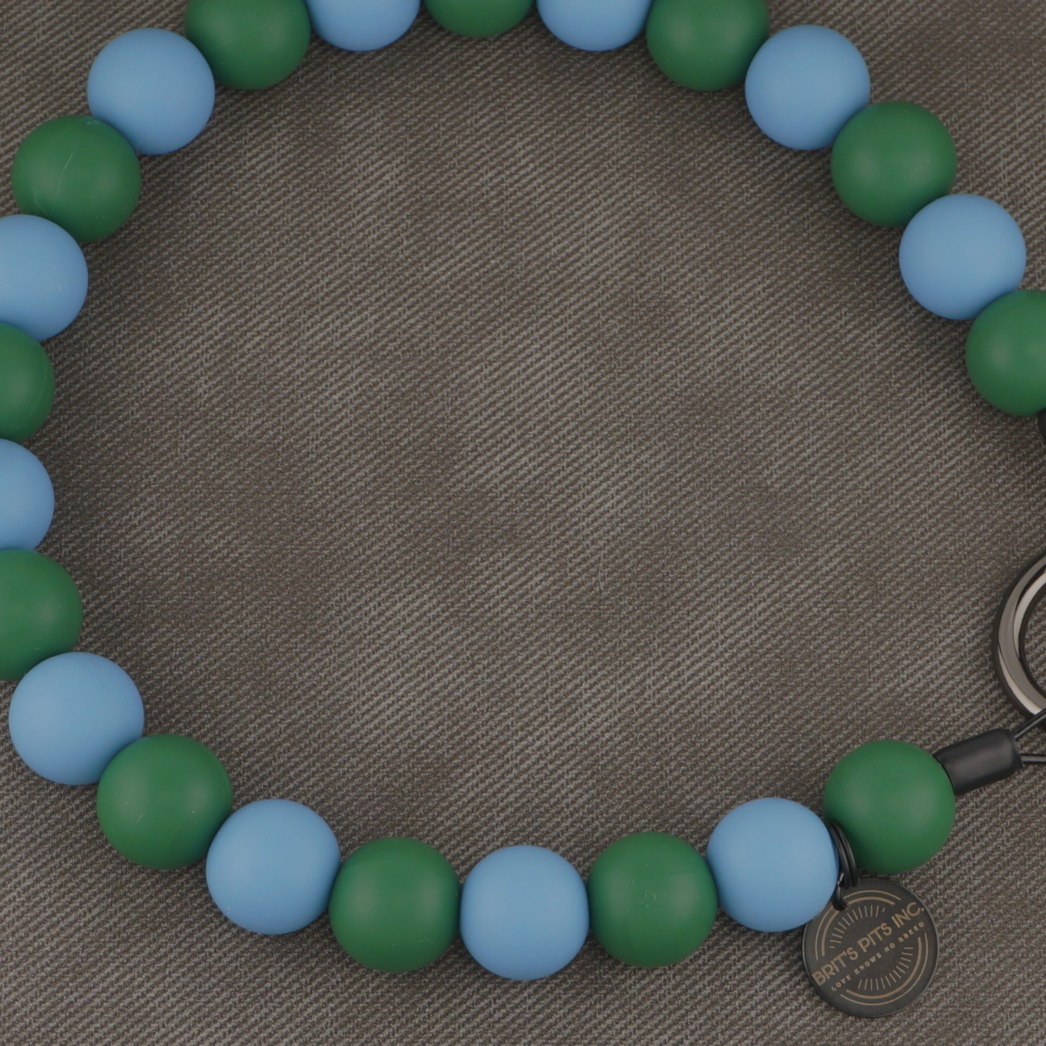 Stylish Custom Beaded Dog Collars and Necklaces in light blue, dark green