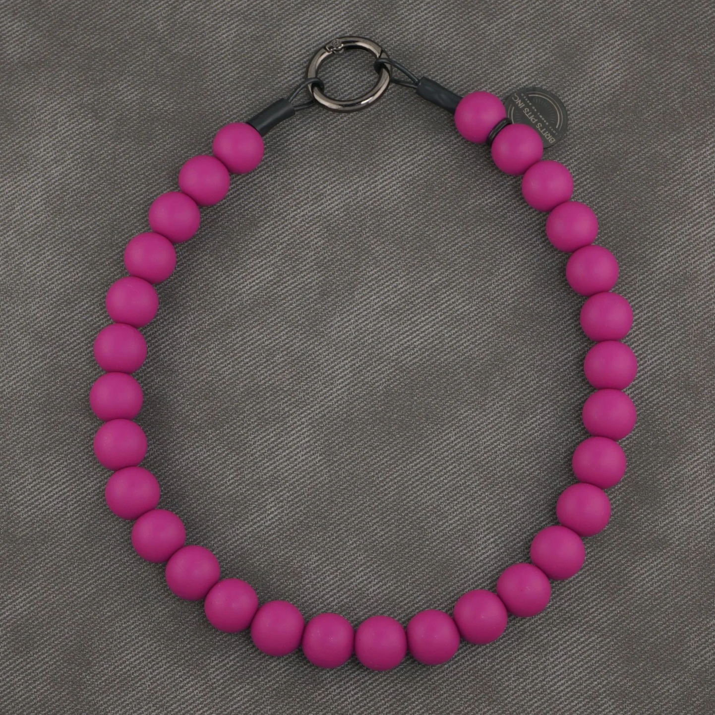 Stylish Custom Dog Collars and Necklaces in dark pink, magenta
