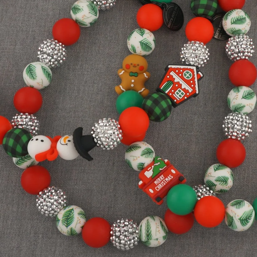 Custom Christmas dog collars and necklaces near you.