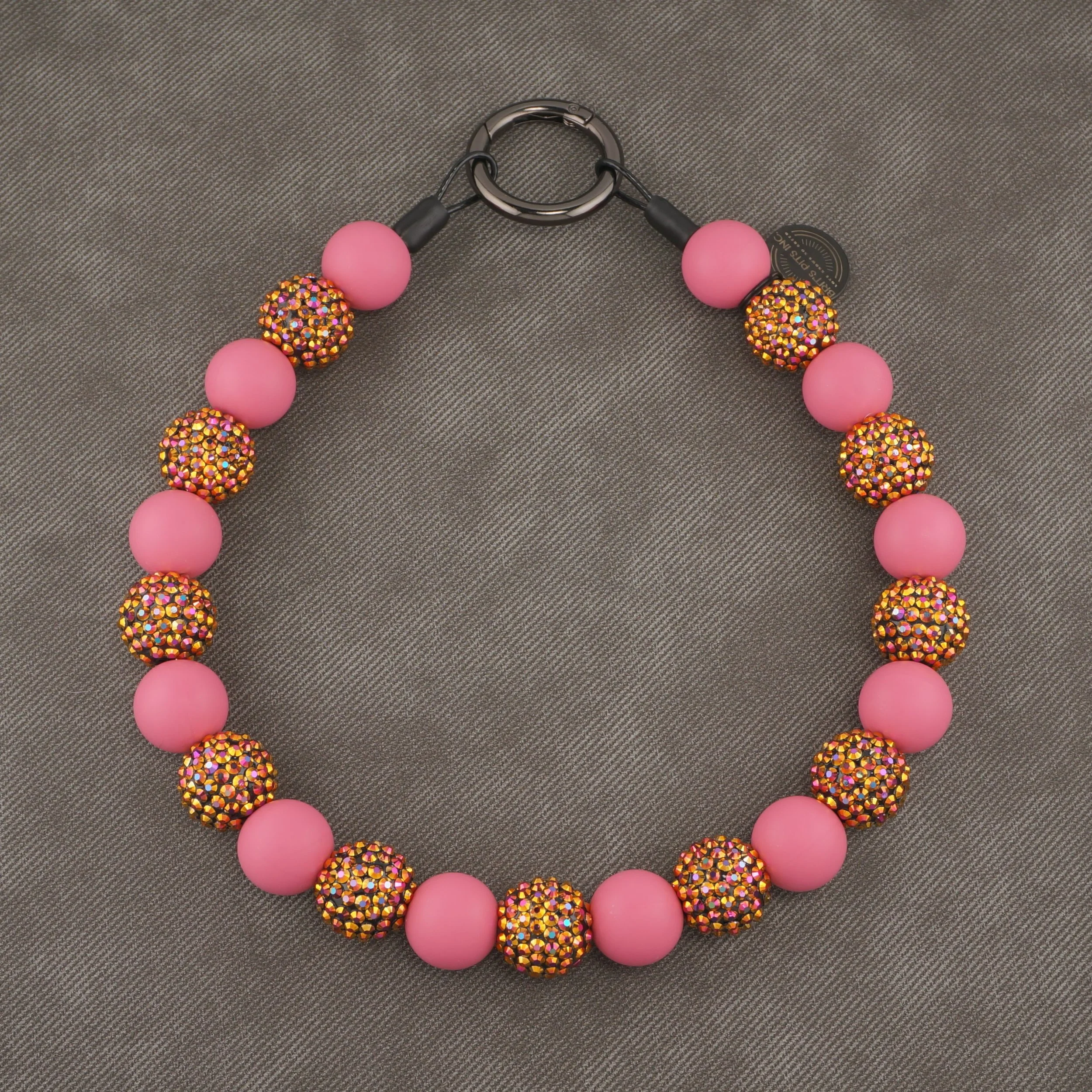 Chic custom dog collars and necklaces with sparkle