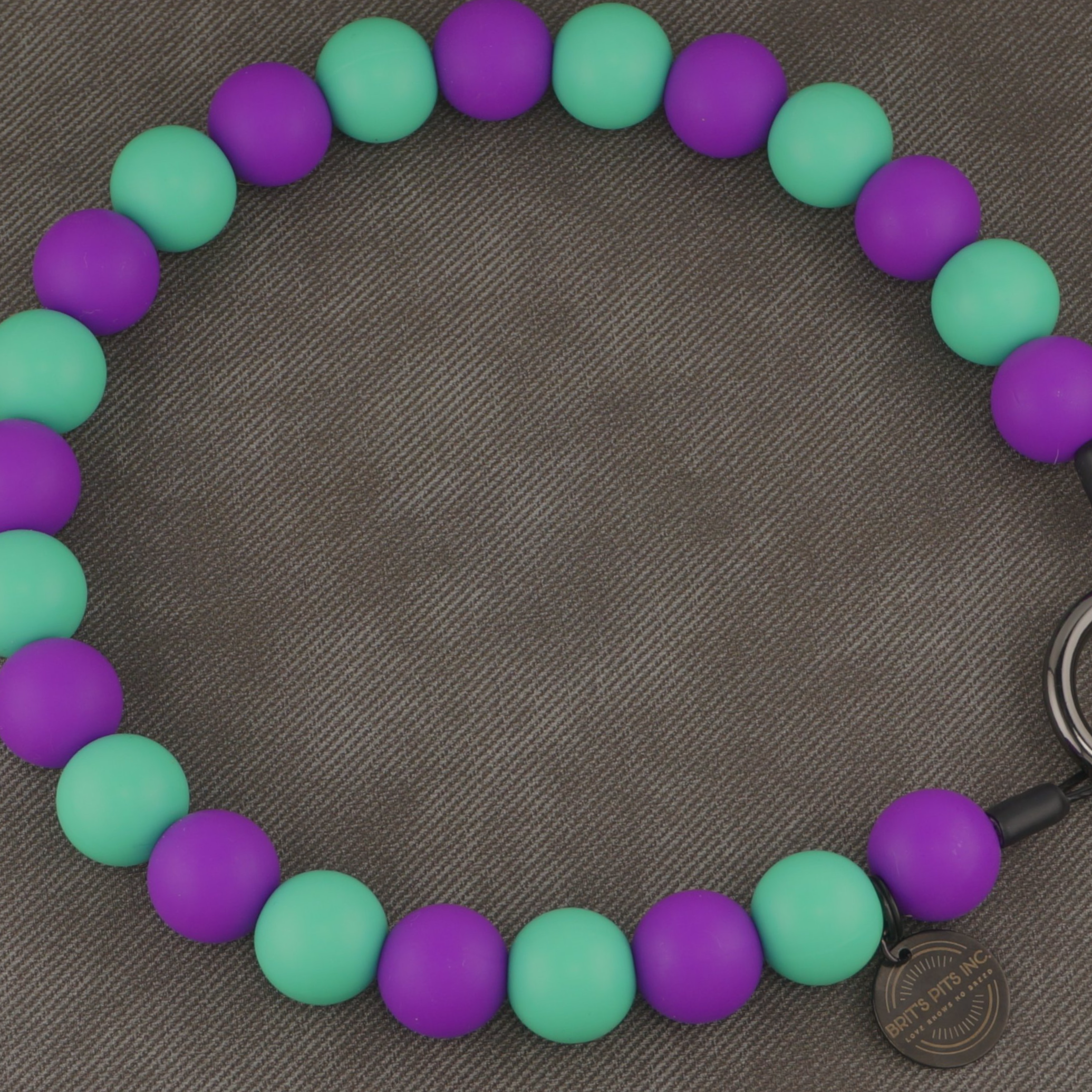 Stylish Custom Beaded Dog Collars and Necklaces in bright purple, teal