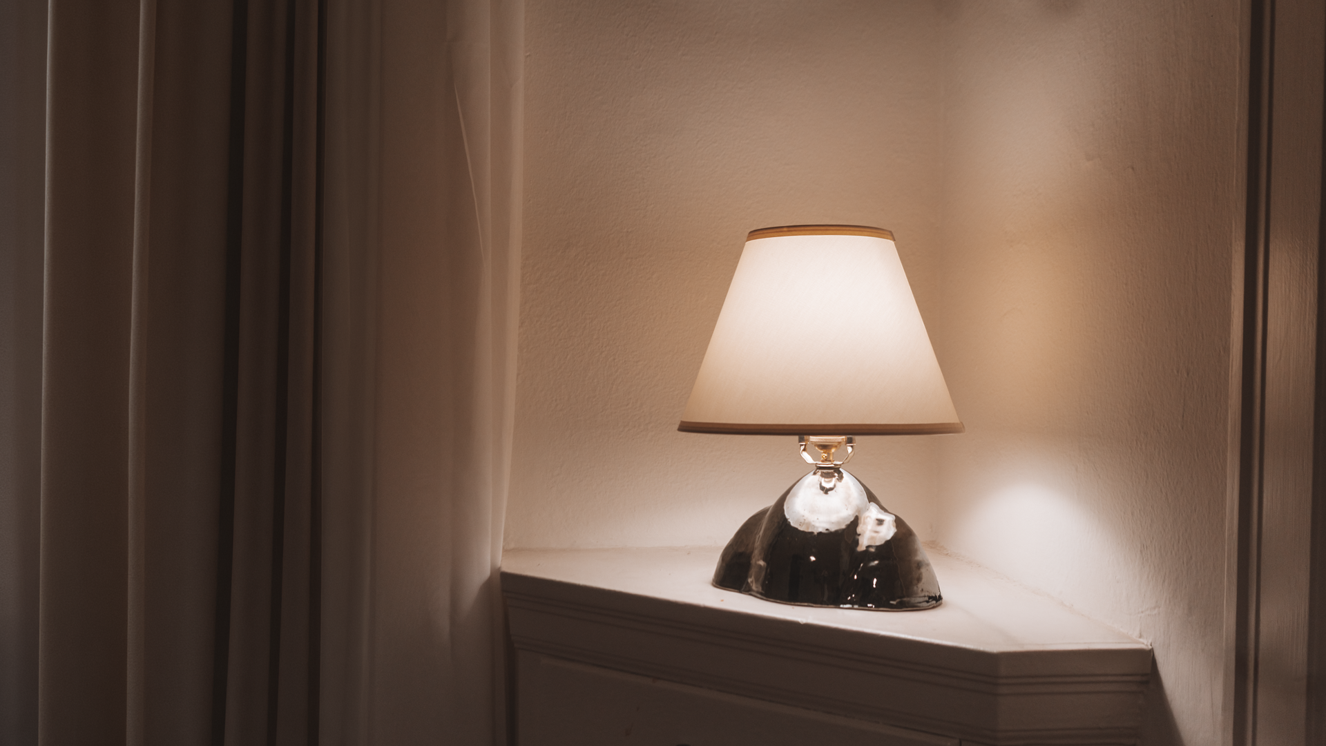 Lamp 8 copy.png