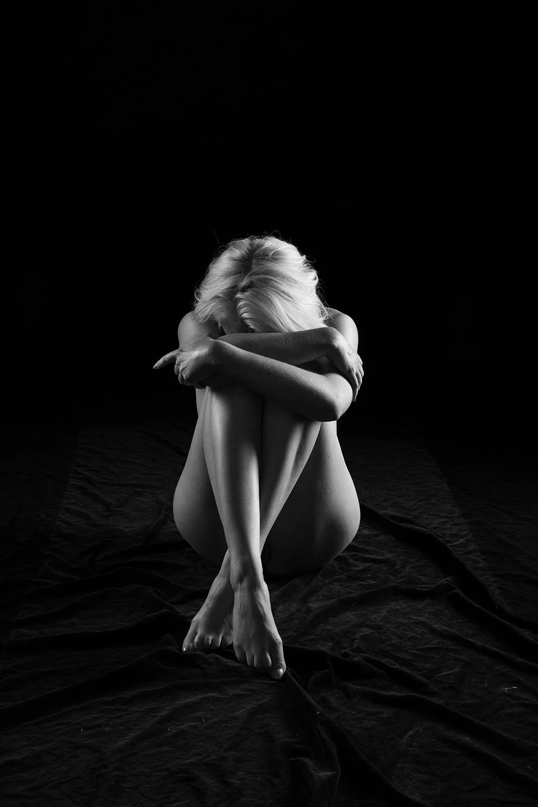 Holly Photoshoot1963_websize.jpg