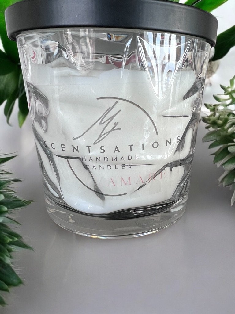 Hand-poured Amaré Candle – Masculine allure with fresh, bold fragrance, crafted with premium soy wax for a clean burn and sophisticated ambiance
