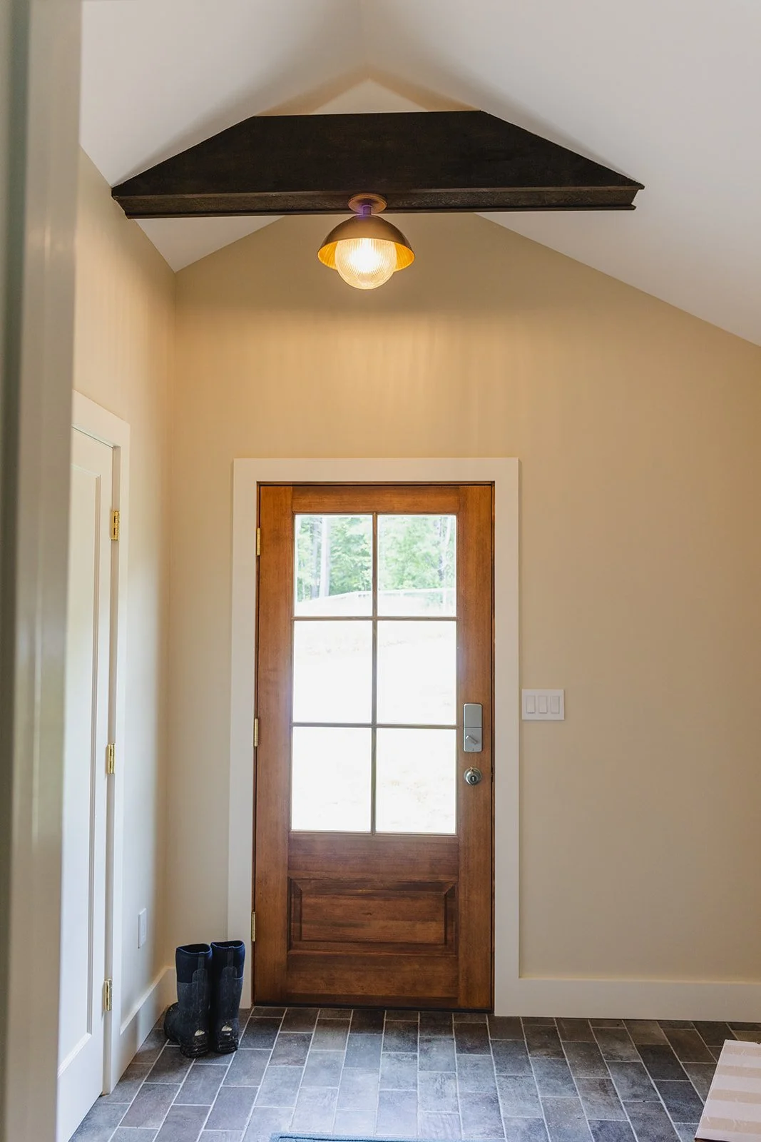 HolmesBuiildingDanielleSweetInteriors-TheBerkshires-AbigailFentonPhotography-Stockbridge-32.jpg