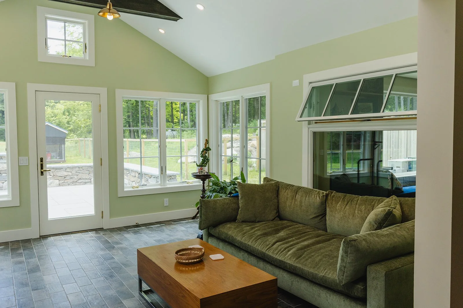 HolmesBuiildingDanielleSweetInteriors-TheBerkshires-AbigailFentonPhotography-Stockbridge-13.jpg