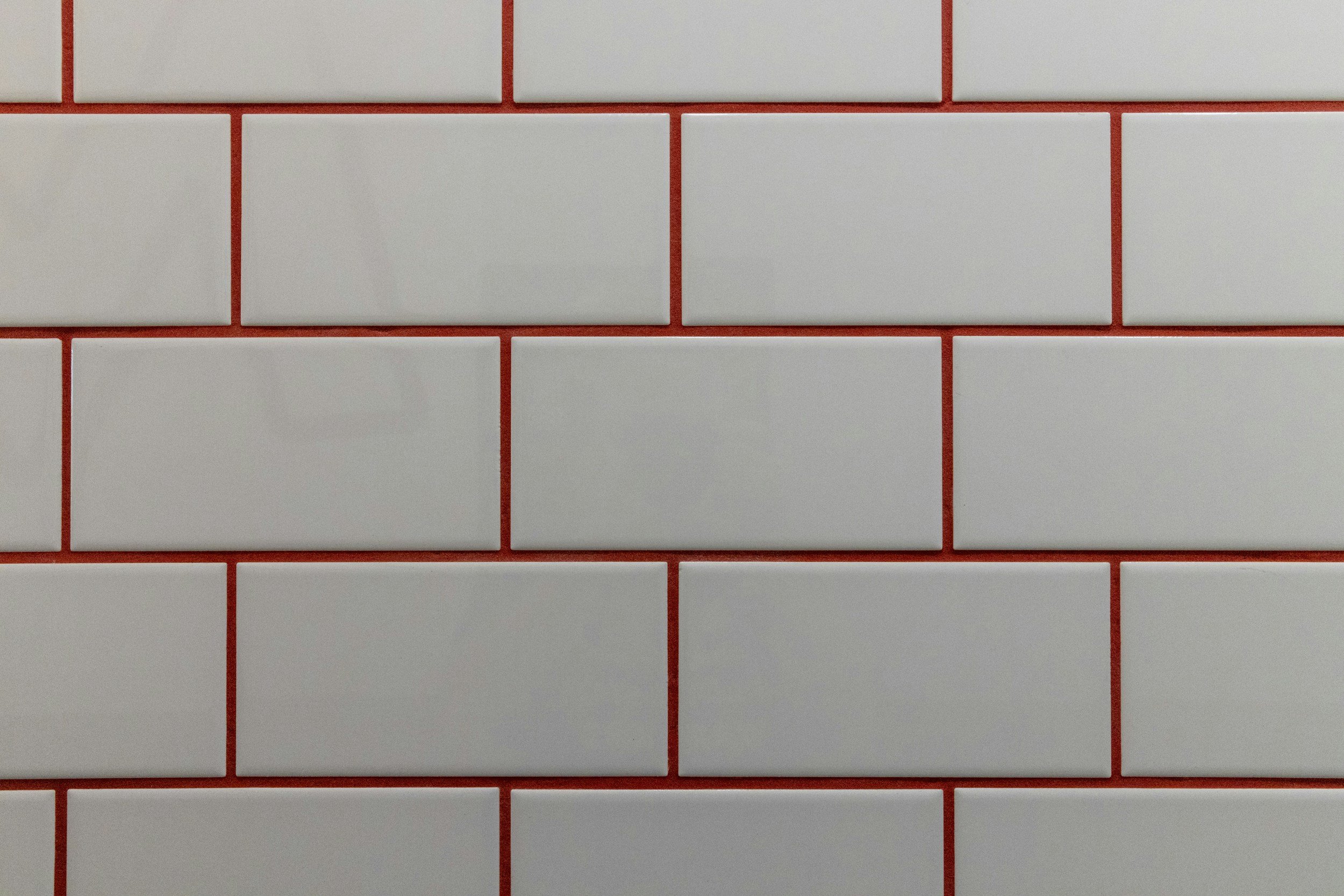 Tiling the Bathroom: What Melbourne Homeowners Should Know Before Picking Up the Trowel