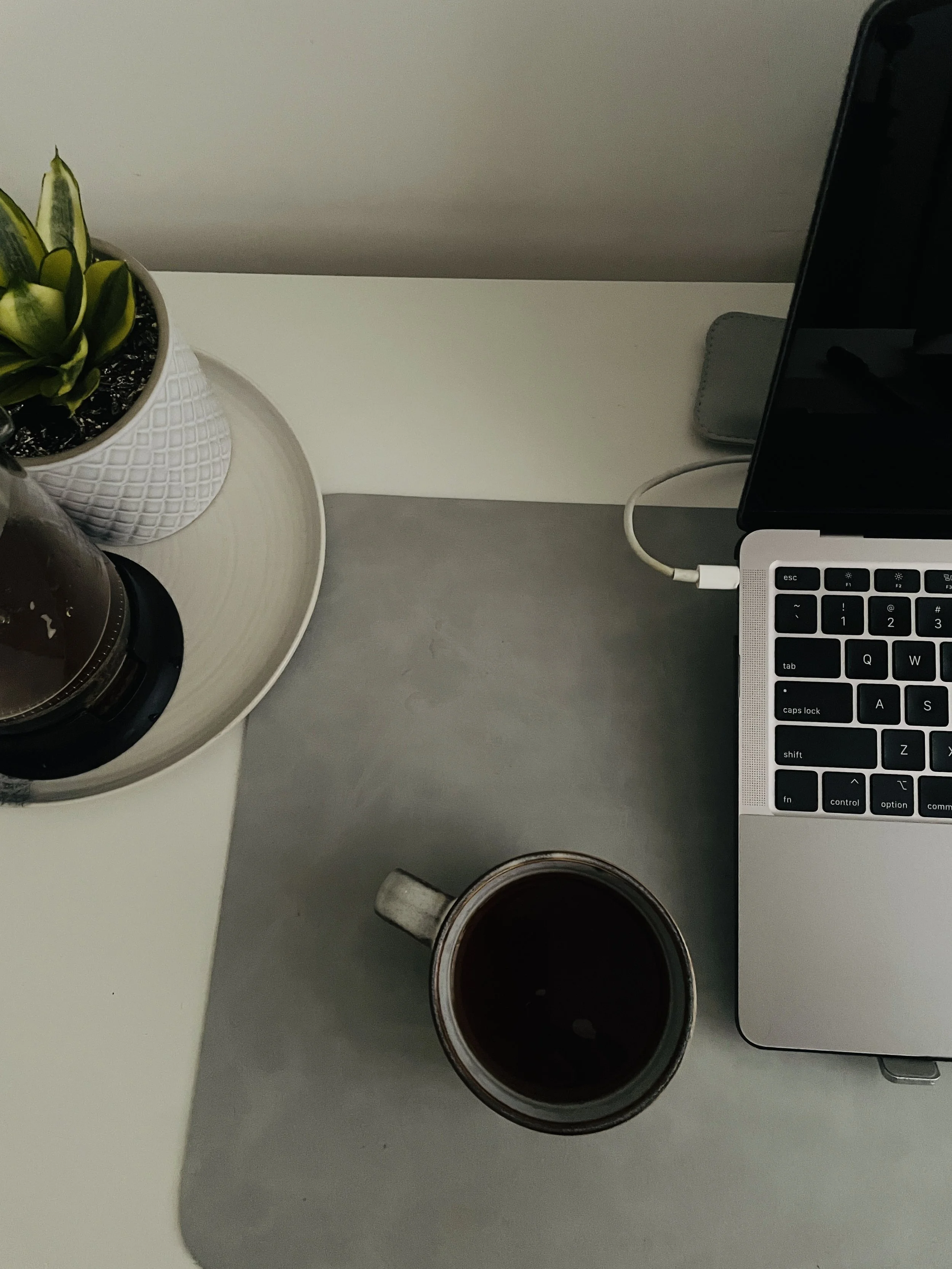 journaling while adjusting to life abroad