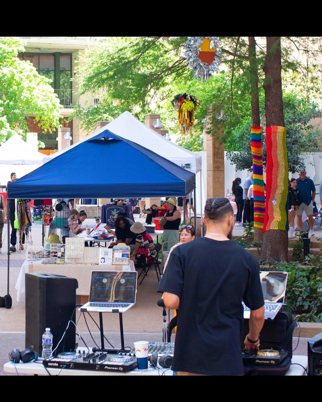 SAVE THE DATE! April 12-13! Main Street Garden!
Art! Music! Family Fun!