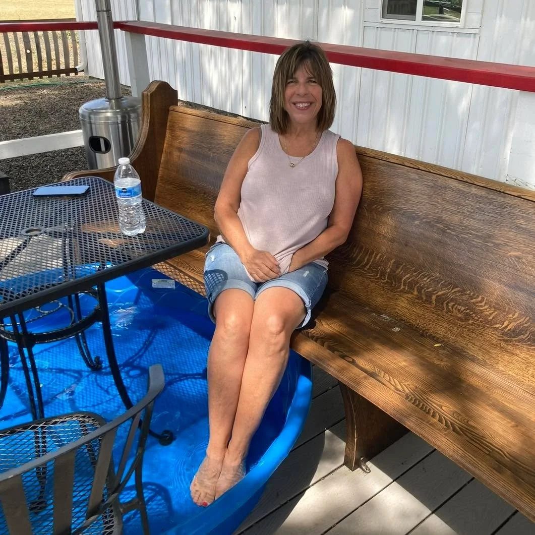 💦 The pools are out today&mdash;come cool off and sip with us! 🍷 Join us for Happy Hour from 4&ndash;6 with $6 glass pours on select bubbles. The perfect way to beat the heat and kick off your evening. 🥂☀️

#RunwayMarket #HappyHourVibes #SipSipHoo