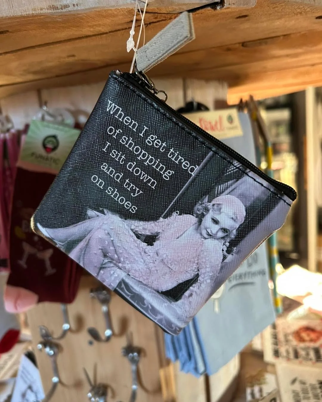 🪙✨ Cute new coin purses have arrived! ✨🪙
Perfect for gifting (or keeping 😉). Pop into Runway Market today to snag your favorite before they&rsquo;re gone! 💛

#RunwayMarket #ShopLocal #NewArrivals #CuteFinds #MarketMerch #WallaWallaWine