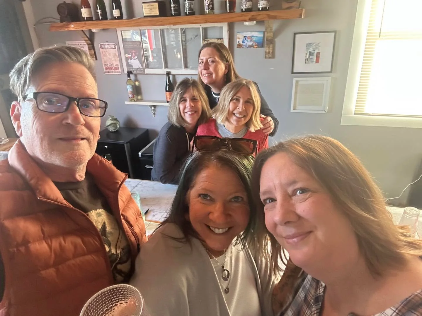 Always the best of times at Runway with the best of friends! 🥂✨

Great bubbles, great company, and the perfect place to kick off the weekend.

Come on in today, grab a glass, and start your weekend right with us at Runway. We&rsquo;d love to see you