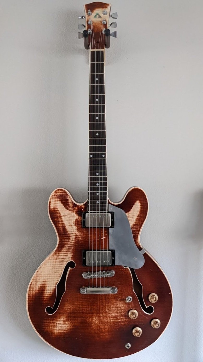 ES-335