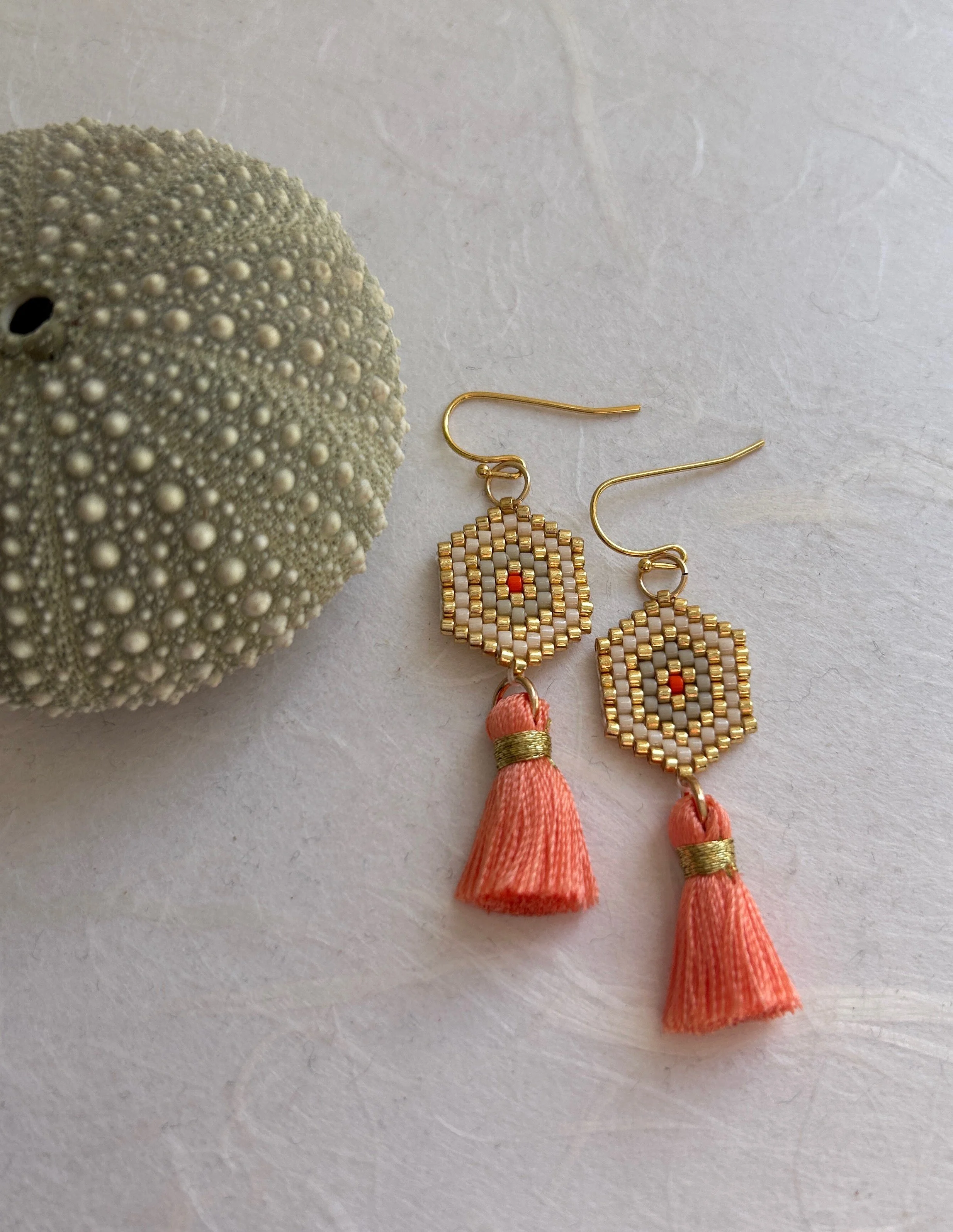 kikko earrings - ivory & coral