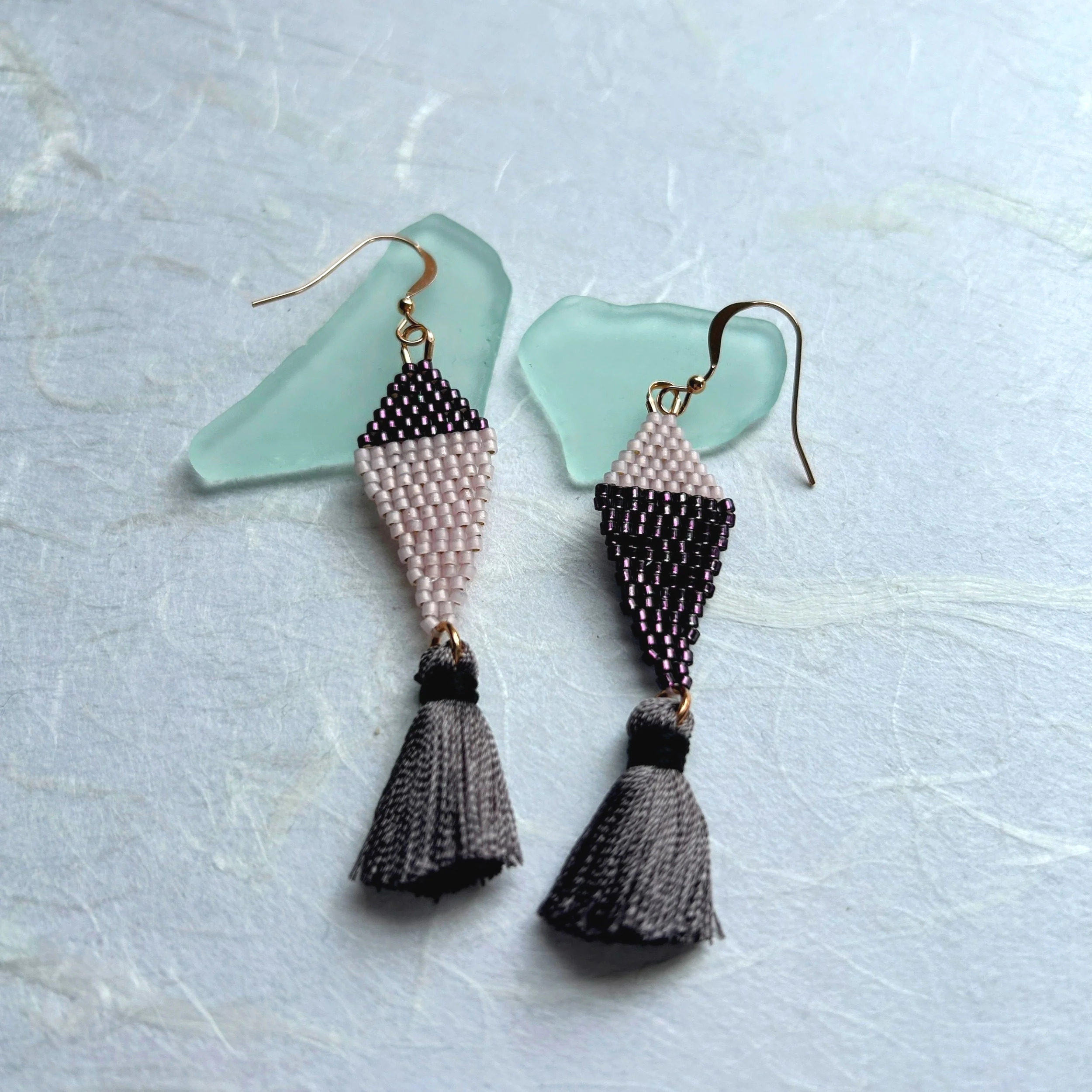 fūrin earrings - aubergine