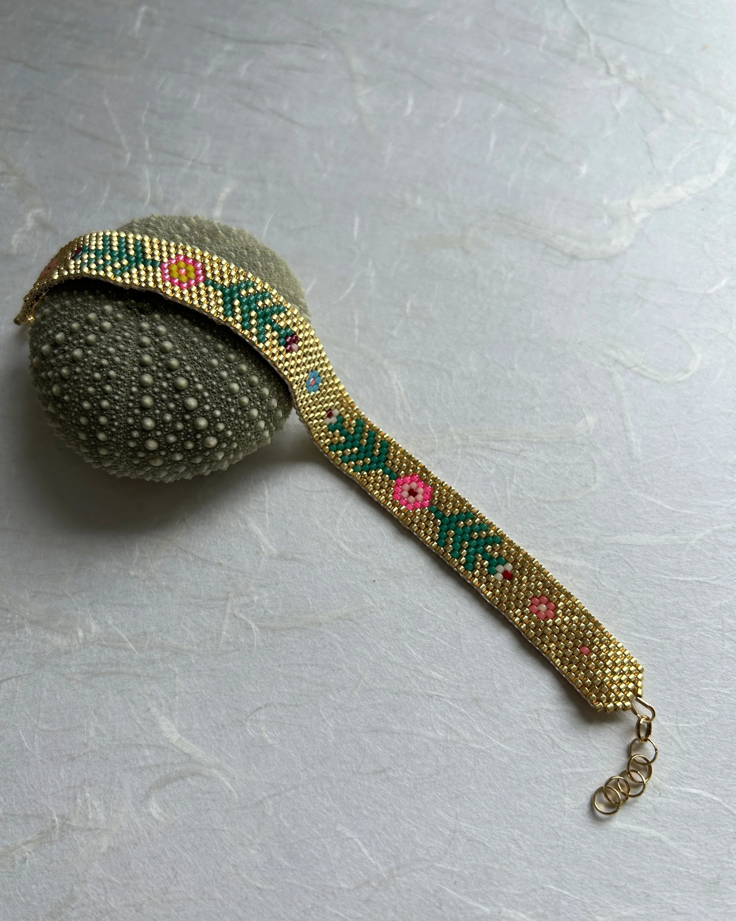 meadowloom bracelet - wildflower gold