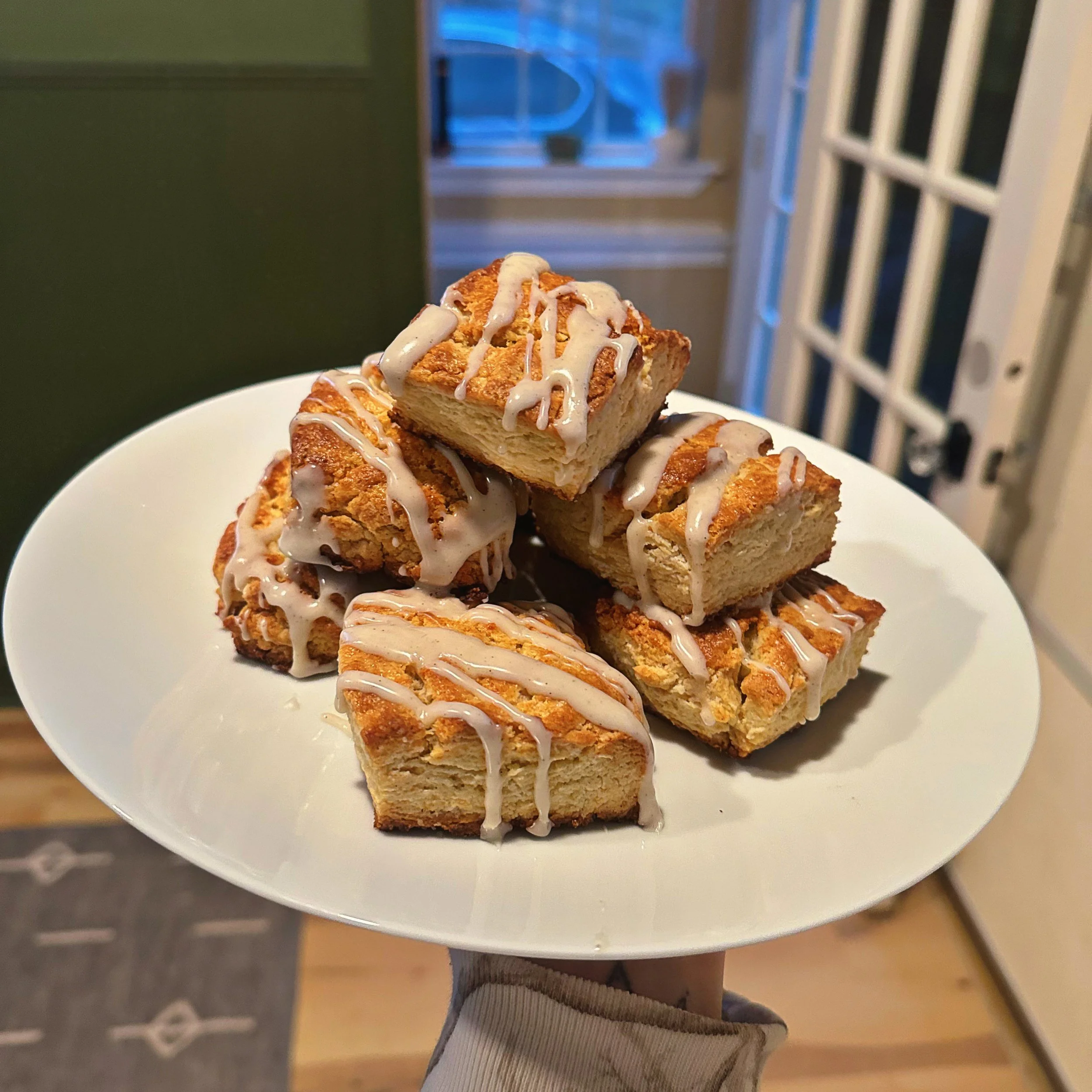 Vanilla Bean Scones