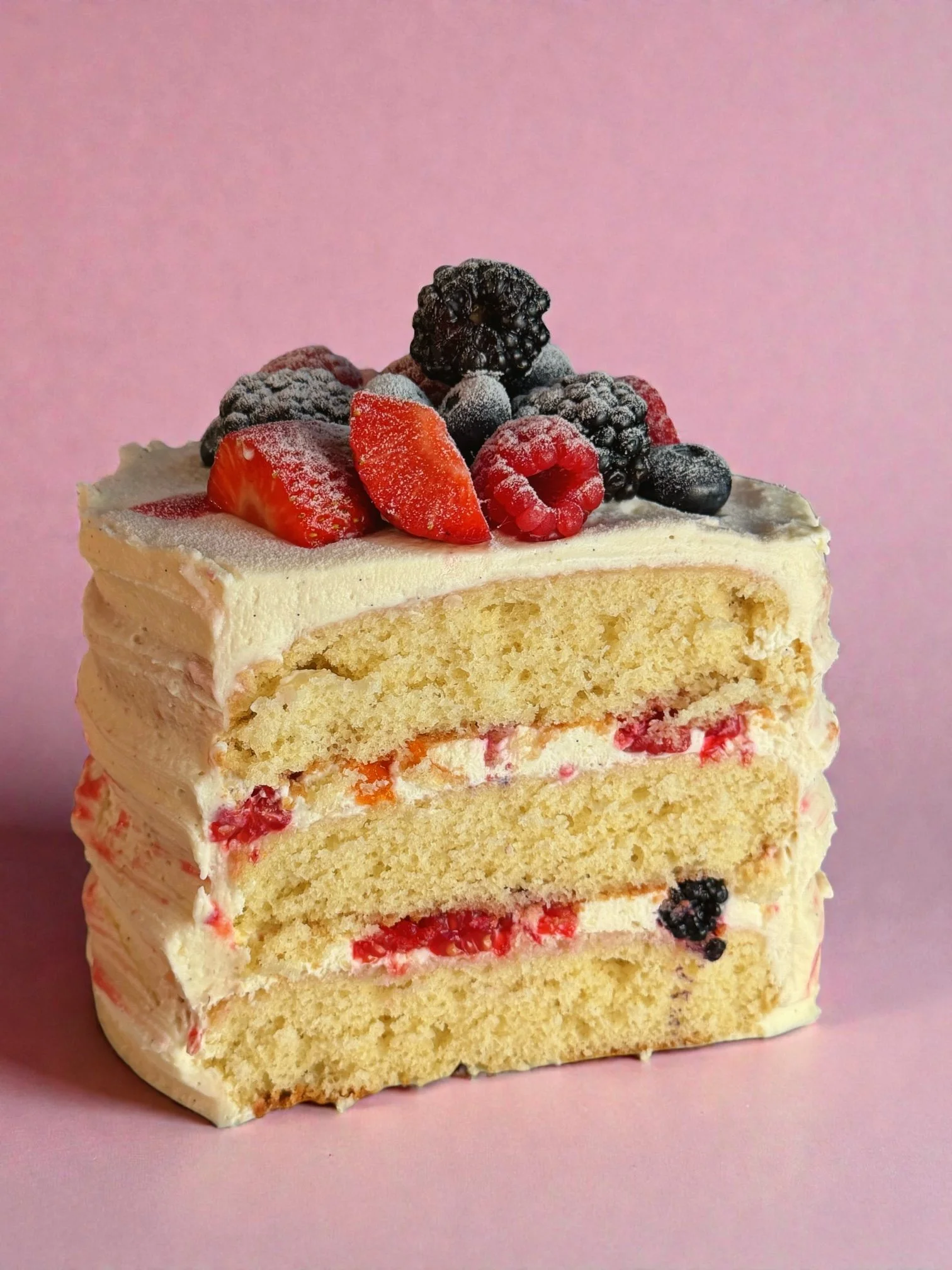 Berry Chantilly Cake