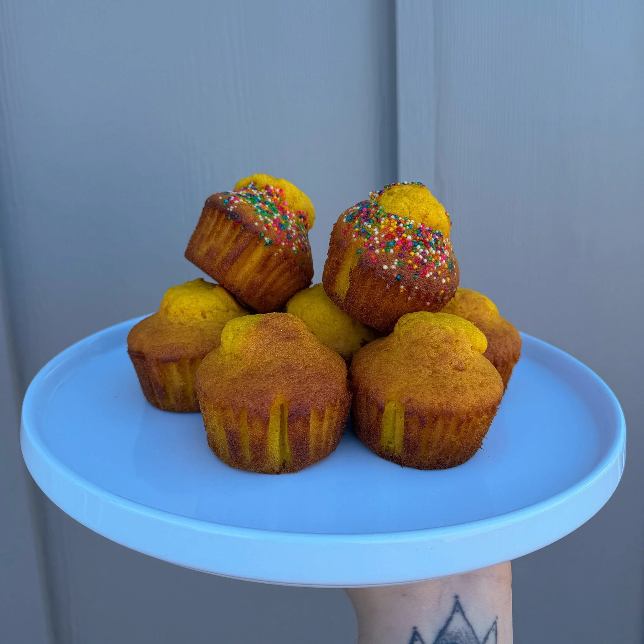Bakery-Style Mantecadas