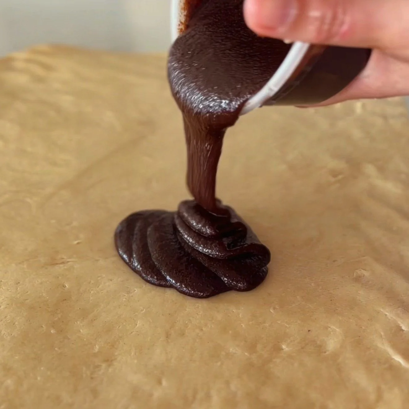 BAKERY CINNAMON ROLL FILLING/INVERT PASTE
