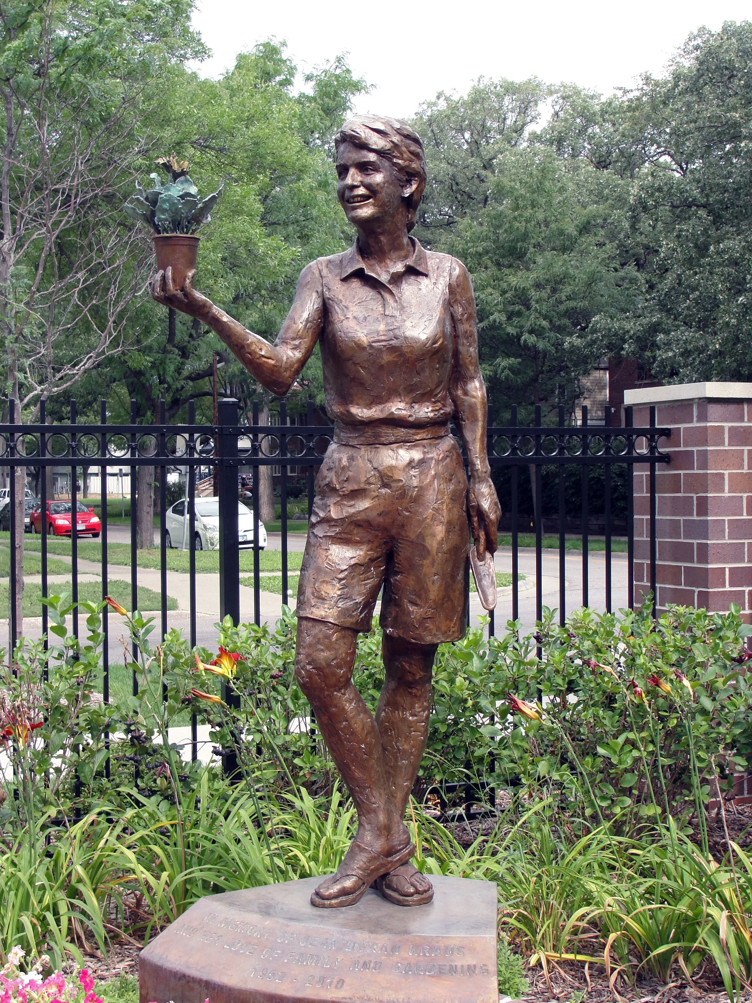 12th & 5th St SE.JPG