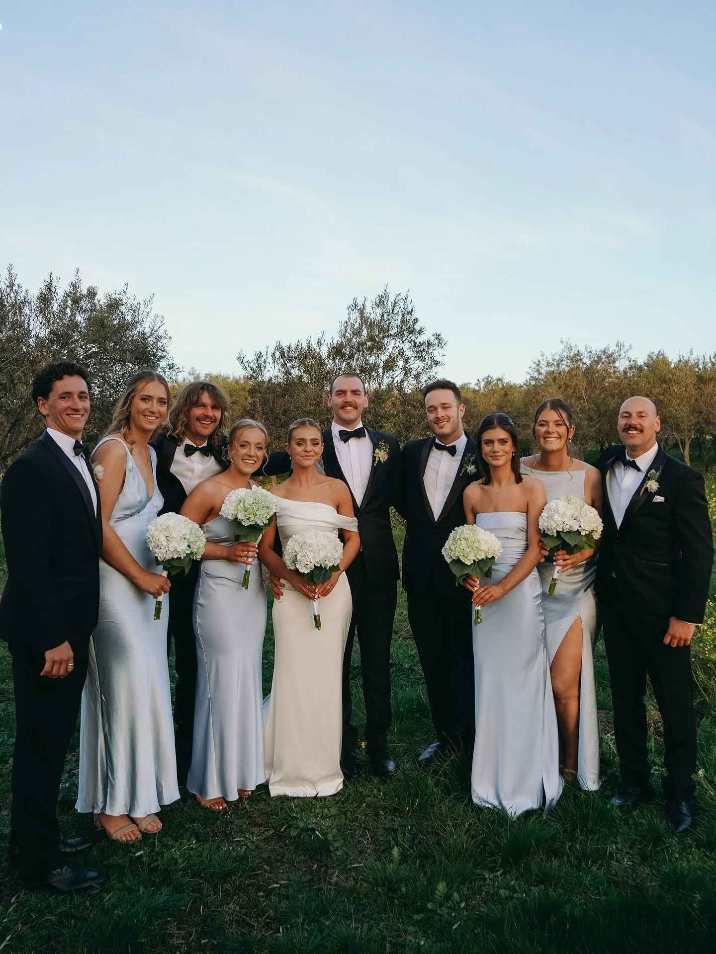These stellar September newlyweds are two of the most genuinely gorgeous humans, inside and out. I don't spend anywhere near as much time with a wedding party but it only takes me a few seconds on the day to gauge when it's an equally gorgeous one, a