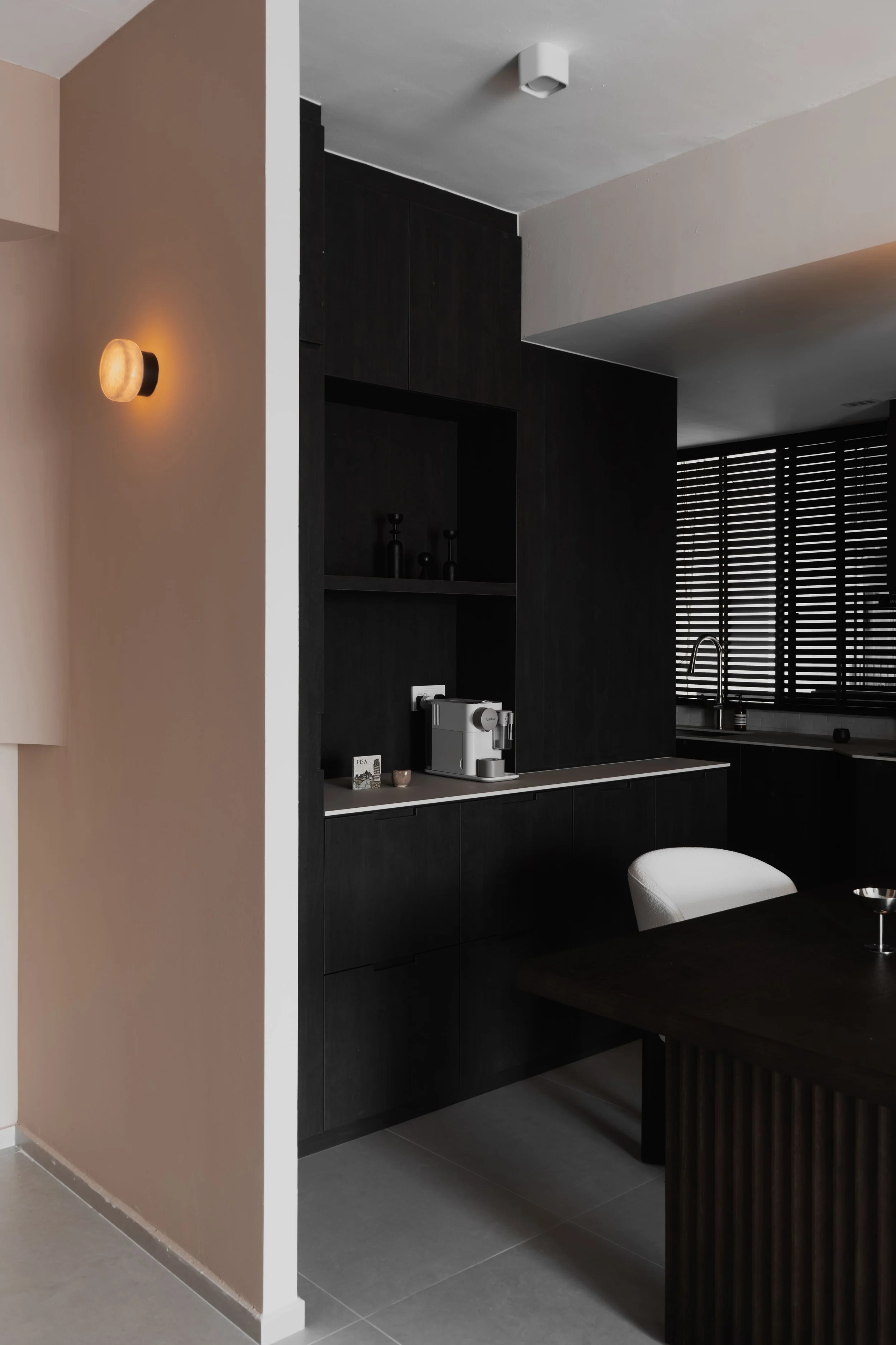 Swift Design Studio-Woodleigh Close Condo Blk #10-03-7.jpg