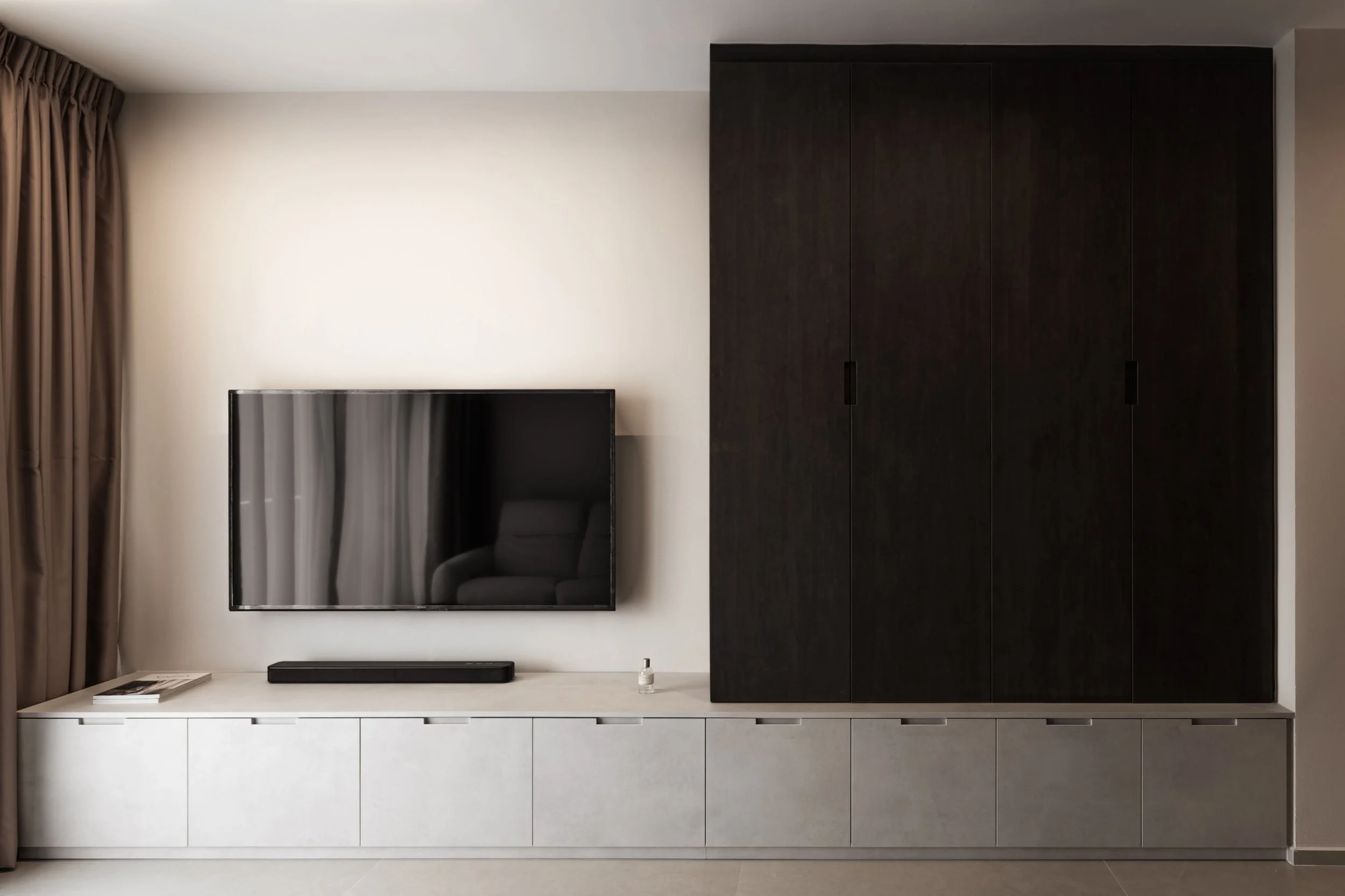 Swift Design Studio-Woodleigh Close Condo Blk #10-03-1.jpg