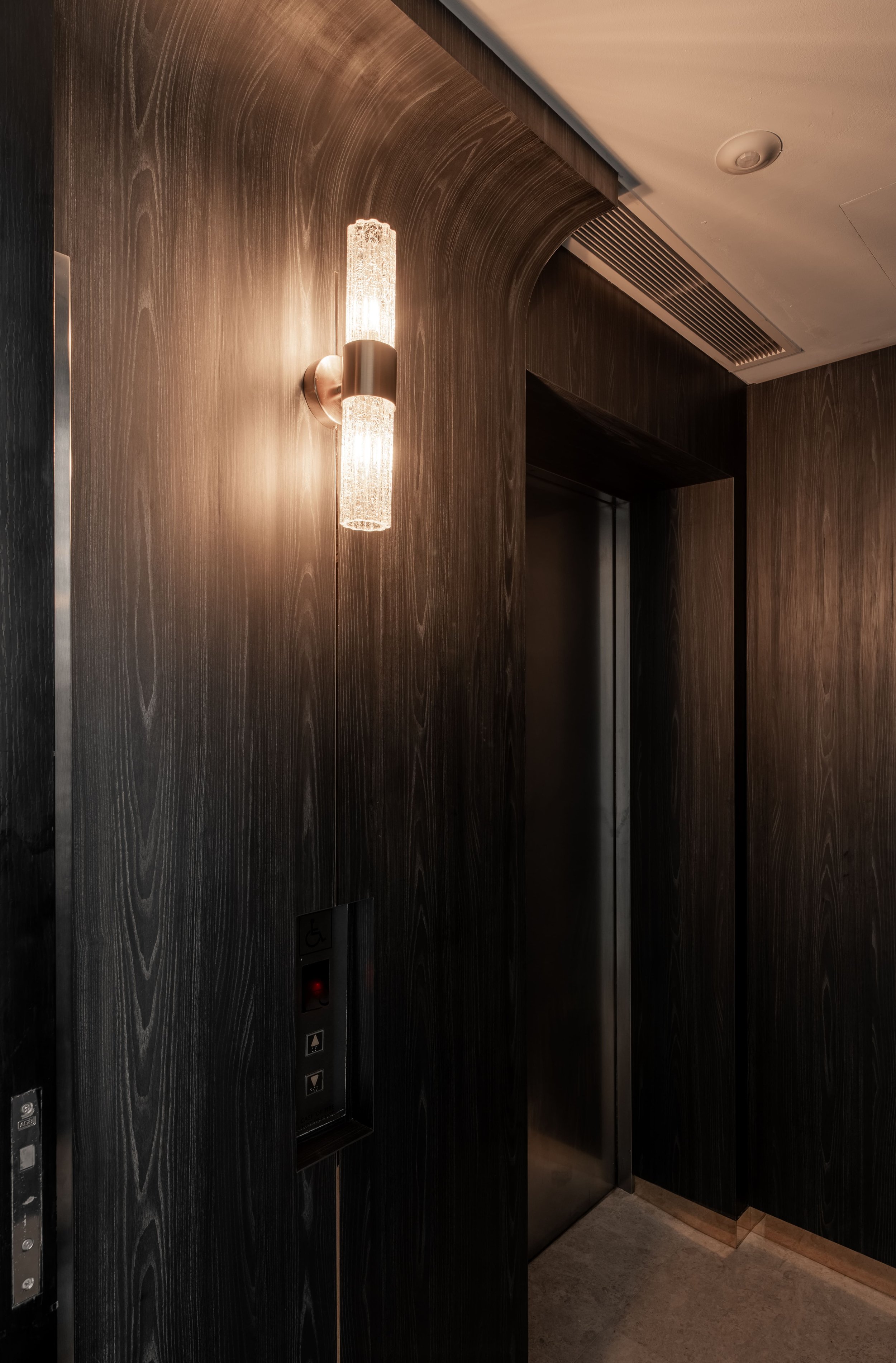 Swift Design Studio- 368 Thomson road #19-05-10.jpg