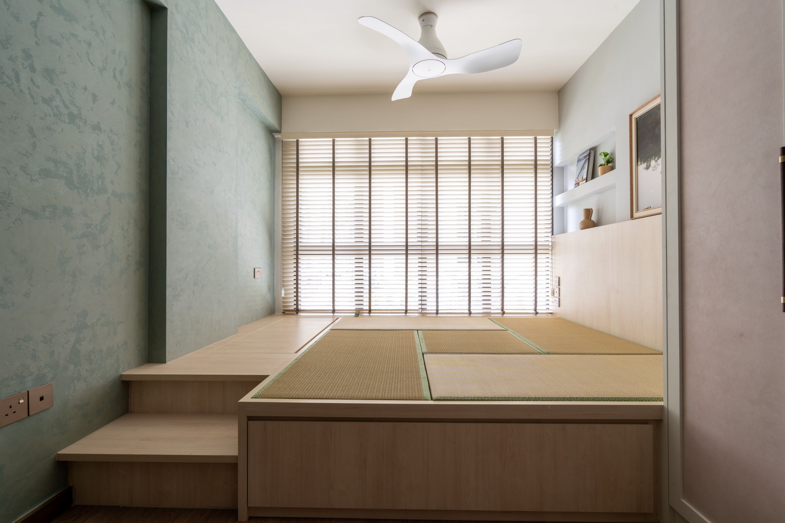 Swift Interior 237B TENGAH GARDEN WALK, #02-418-26.jpg