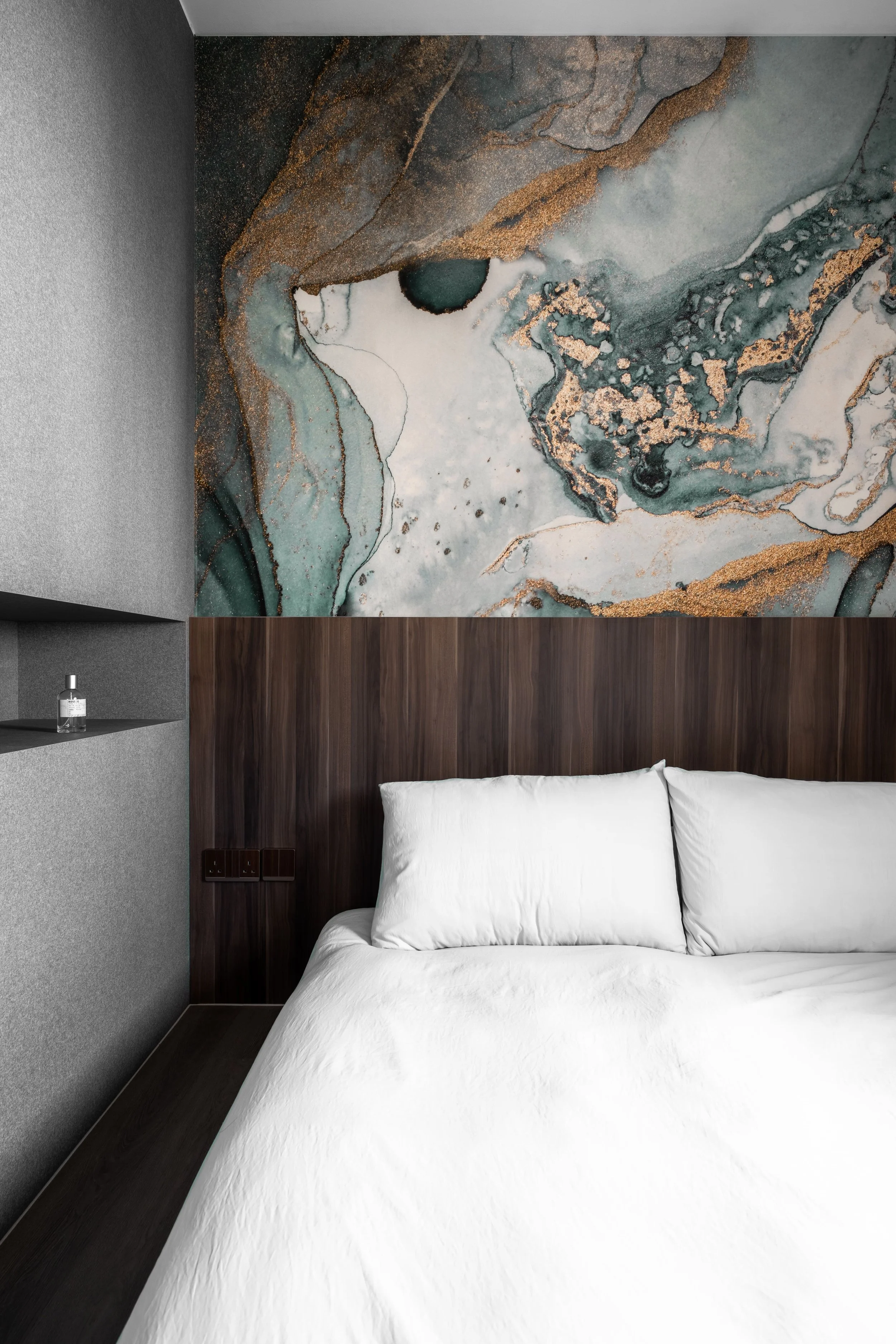 Swift Design Studio-380 Canberra drive #10-407-20.jpg