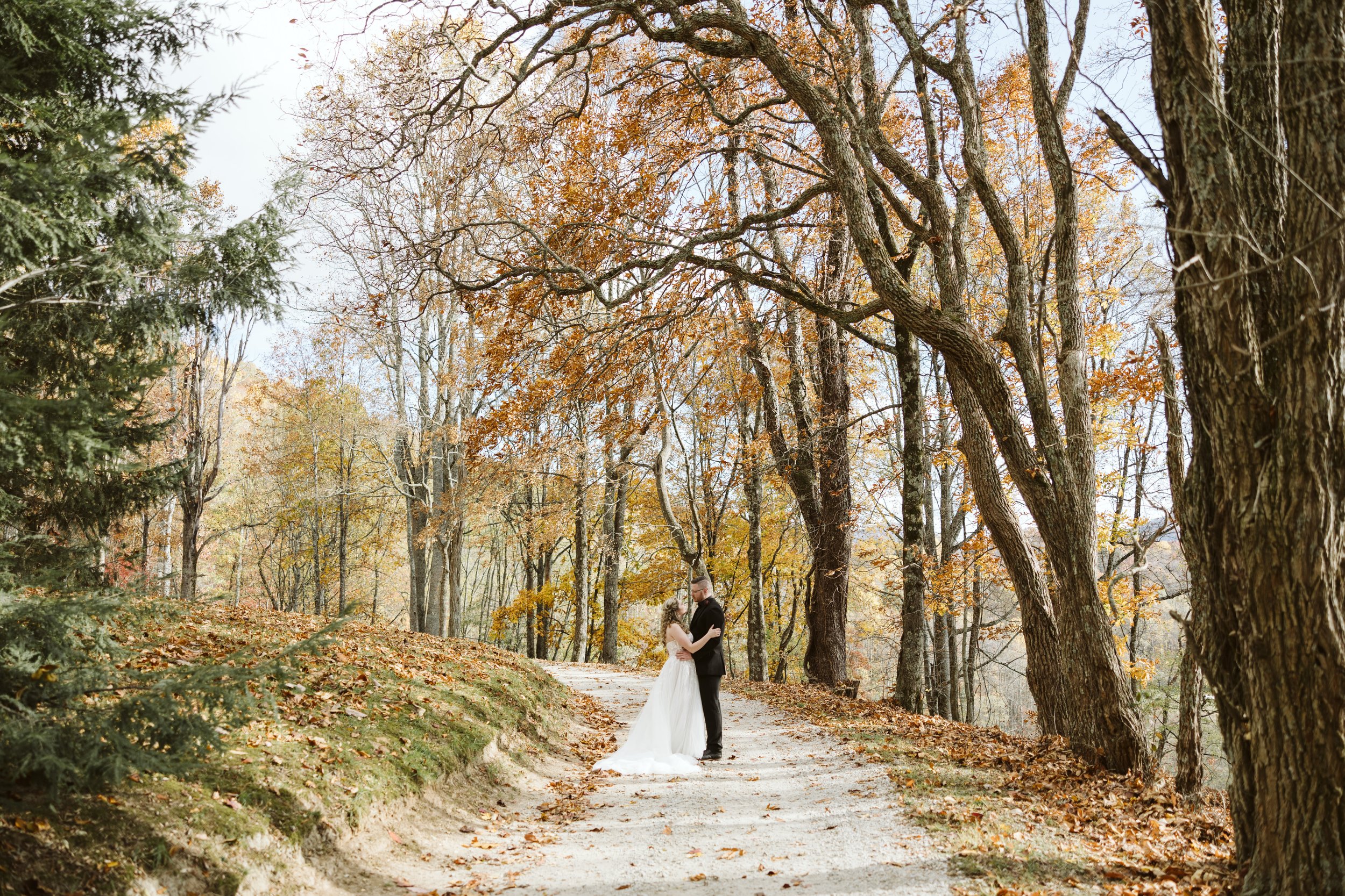 When to Get Married in Highlands, NC: The Best Seasons for a Dream Wedding