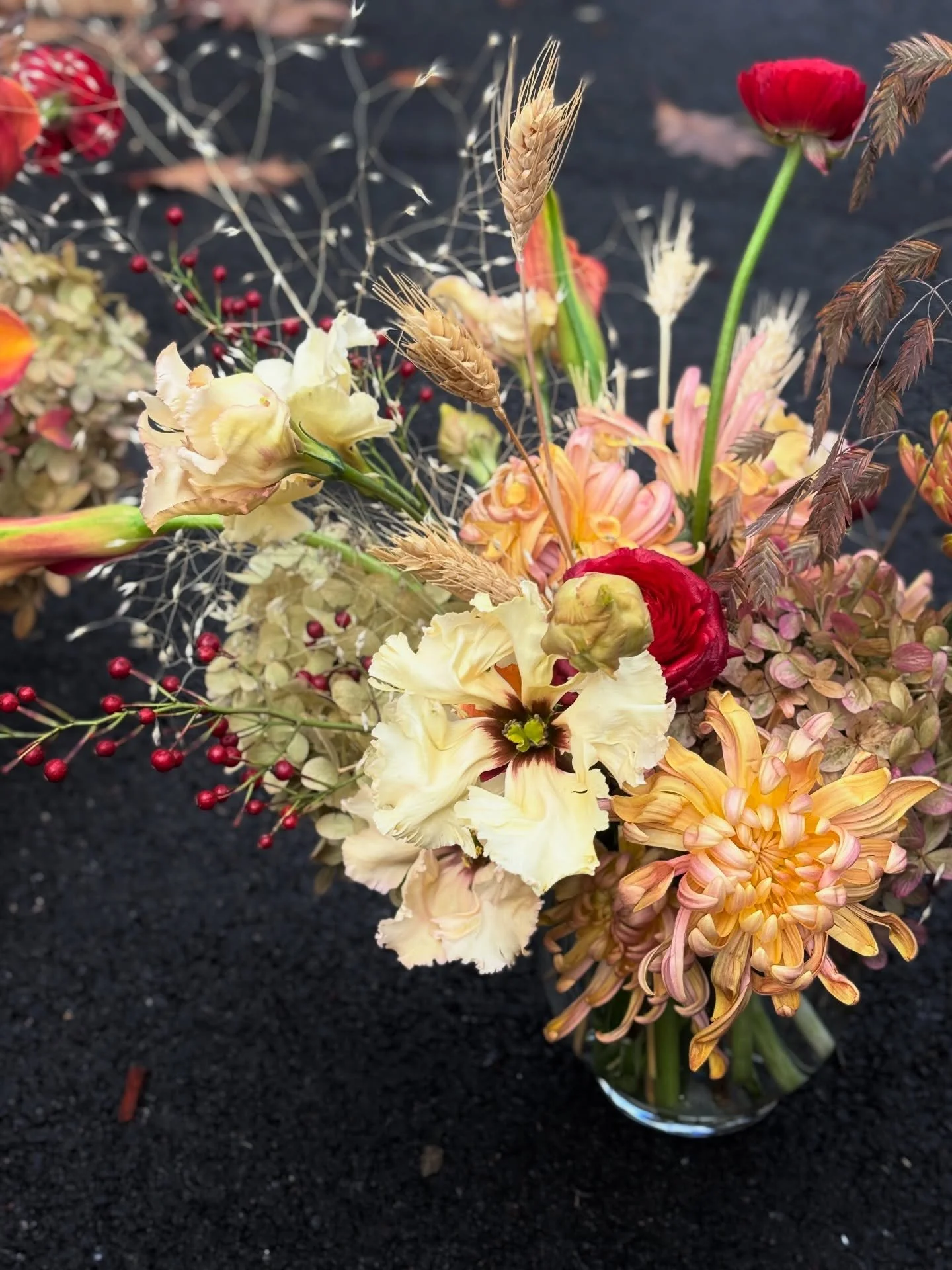 Happy Thanksgiving to you and yours ✨This year has held a lot of change, fear, and unknowns, but one thing remains certain: I have so much to be thankful for. Thank you all for your support of this business of mine. 💛 I&rsquo;ll be soaking up today 