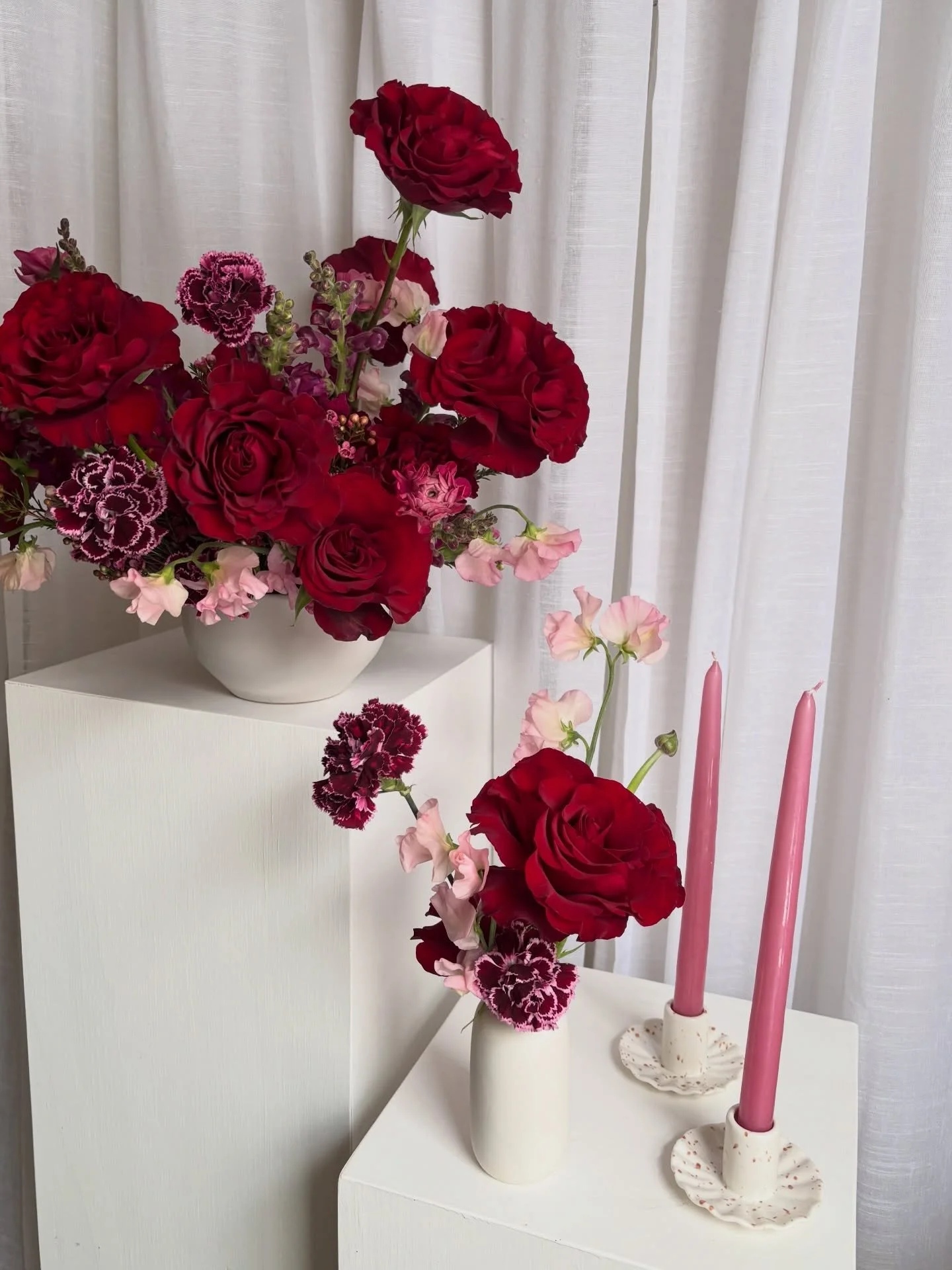 VALENTINE&rsquo;S DAY pre-orders are live! ❣️
I am excited to help you celebrate love, and it&rsquo;s always worth reminding the people you love how much you care.
This year I&rsquo;m offering three sizes of floral arrangements, a sweet taper candle 