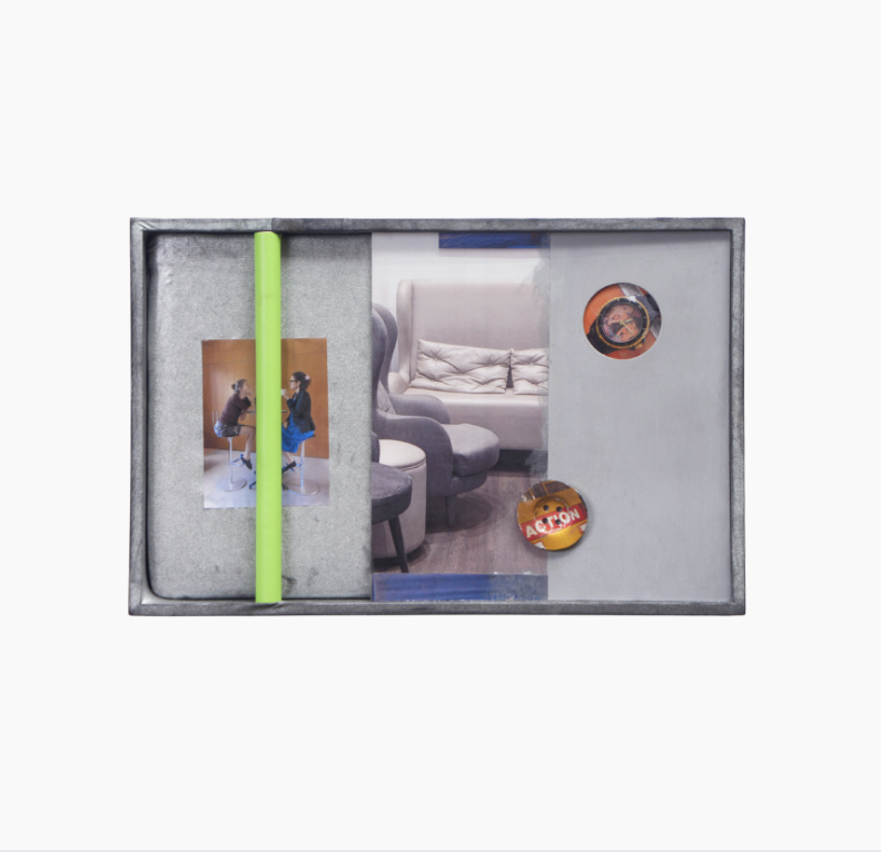 Loucia Carlier     
Action, 2025   
Bois, tissu, aluminium, simili cuir, acrylique,  impression jet d’encre, mousse   
50 x 30 x 10 cm   
19.7 x 11.8 x 3.9 in   