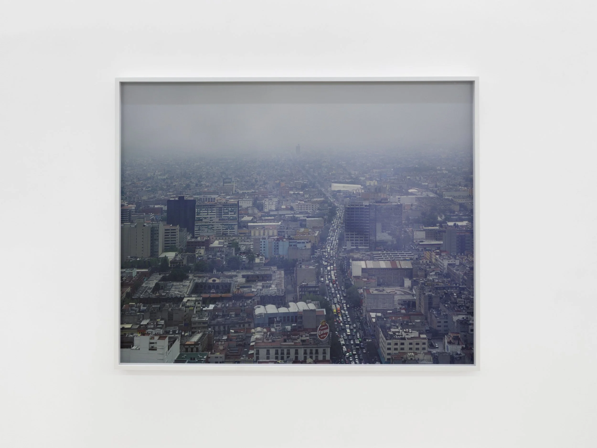 Miguel Calderón 
DF, 1999 
Archival pigment print 
Edition of 5 + 2 AP 
106 x 134 x 5 cm 
41.73 × 52.76 × 1.97 in.   