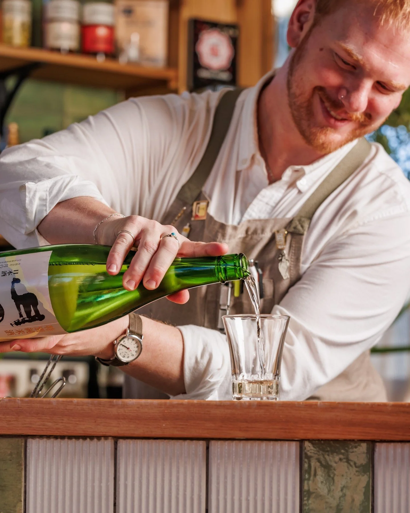 Sake pours, smiles on deck. Let&rsquo;s start the week right.💥