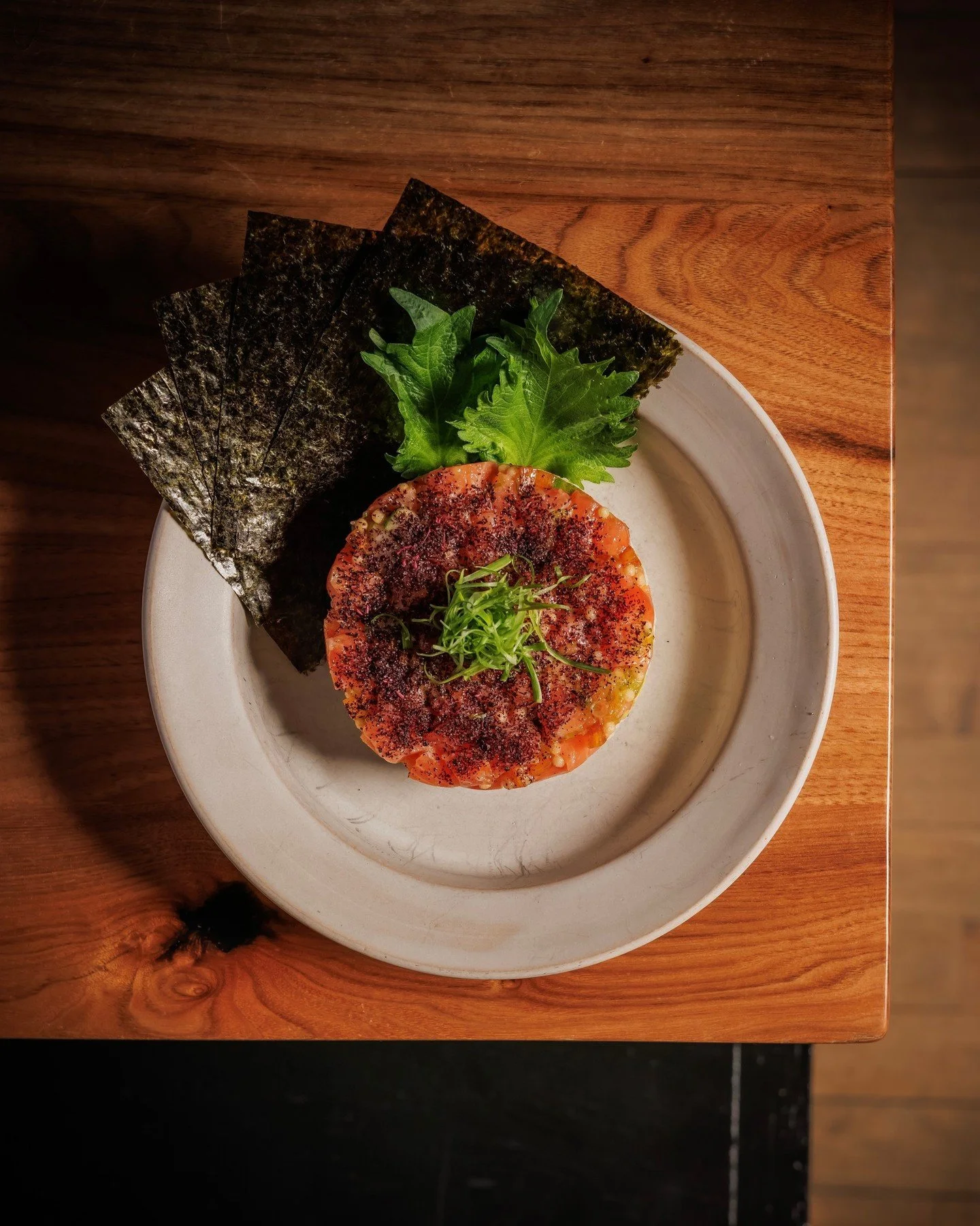 If your hand roll starts with salmon and ends with honey + lemon kosho, you&rsquo;re doing it right.

💥 SALMON // honey + lemon kosho, persimmon, shiso.