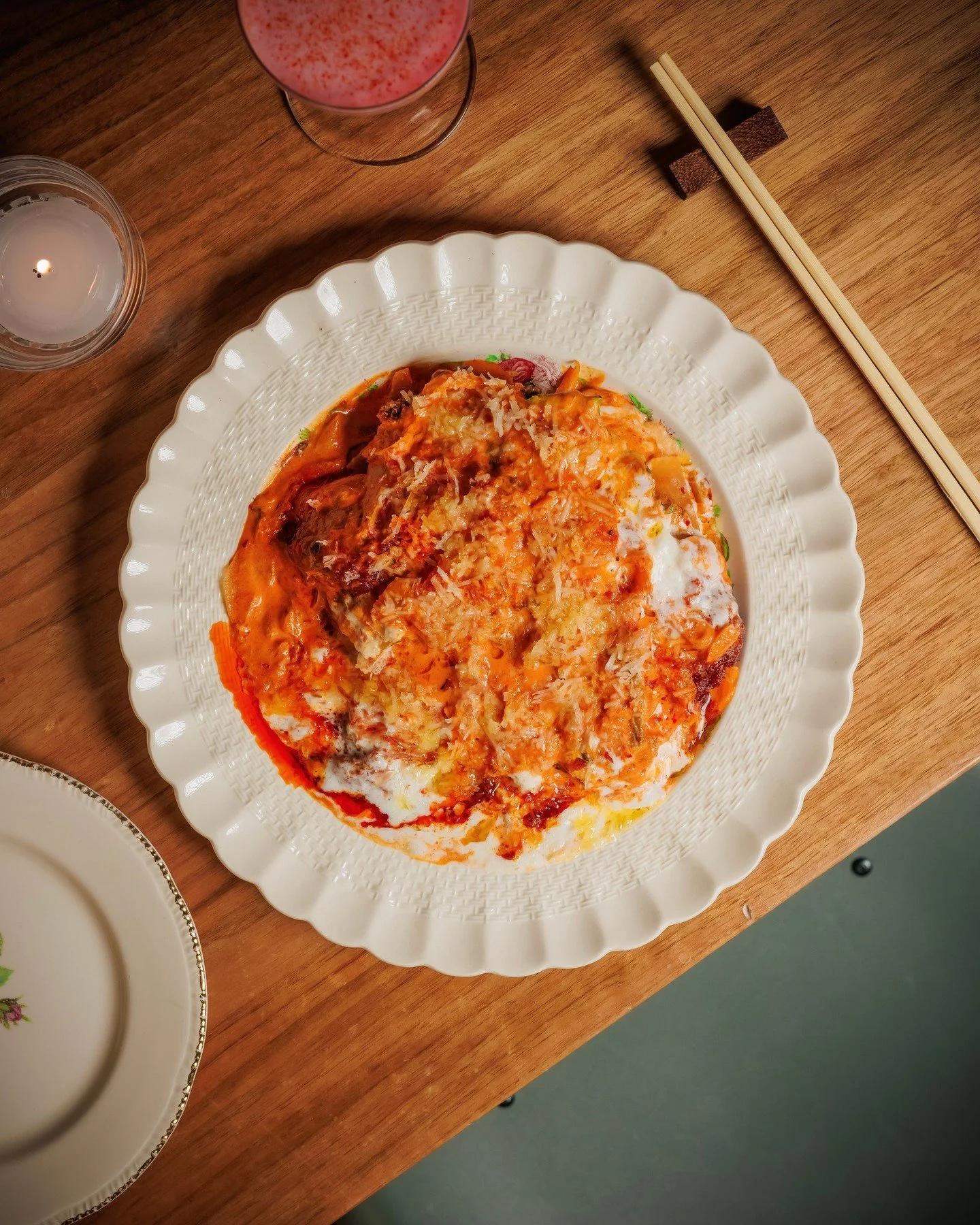 Mondays deserve chicken parm too. Katsu style. ⚡️

💥 CHICKEN KATSU PARMIGIANA // kimchi vodka sauce, stracciatella.