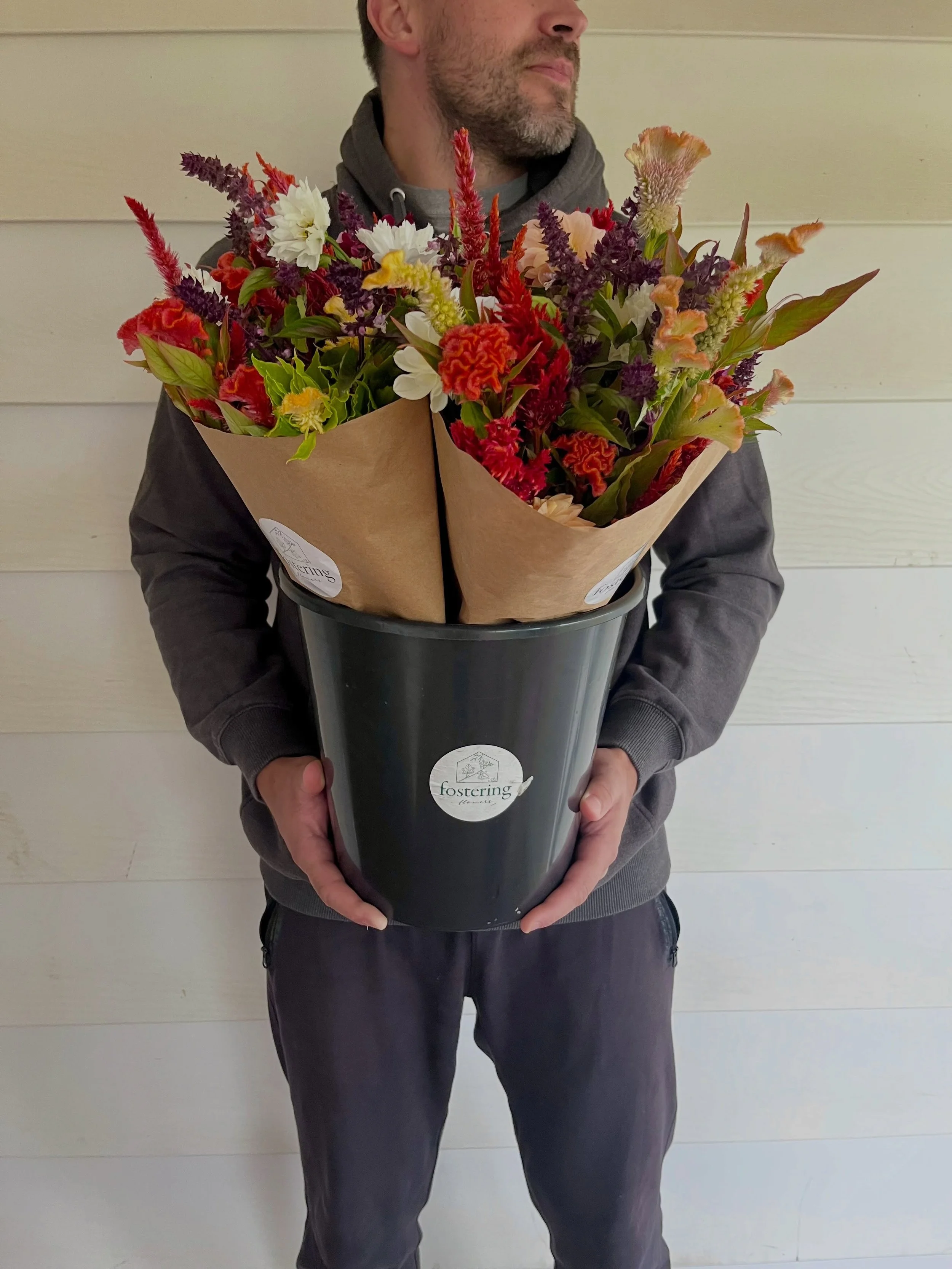 You ready to hear something exciting? 😬

I&rsquo;m soft-launching a FALL FLOWER SUBSCRIPTION! Whaaaat?! Personally, Fall is my favorite time of year. Yes, I&rsquo;m one of those pumpkin spice people, but also this year has been a personally challeng